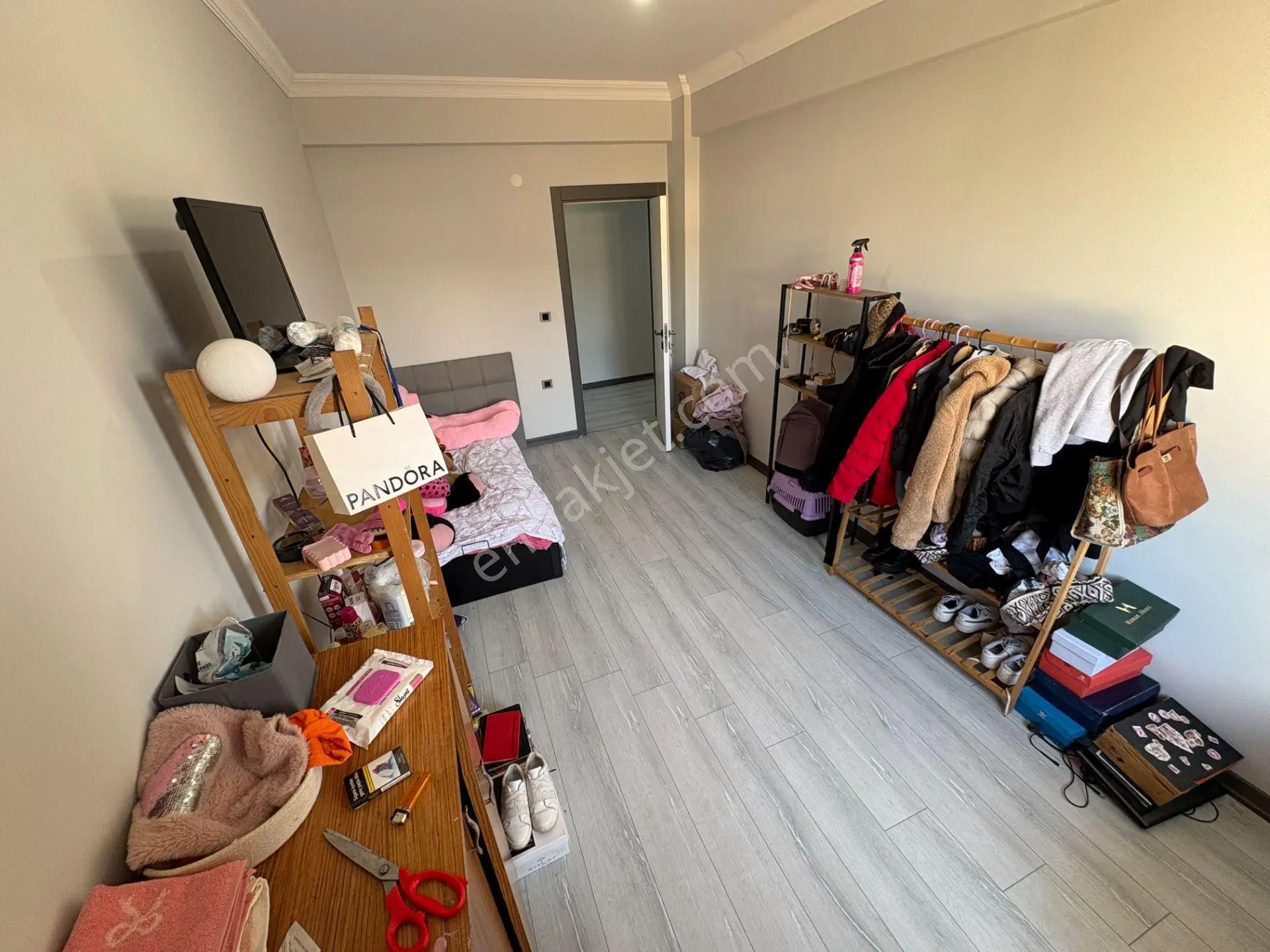 Mera Emlaktan Tuzcumurat Mah. Ayrı Mutfaklı 3+1 Ön Cephe Daire — fotoğraf 27