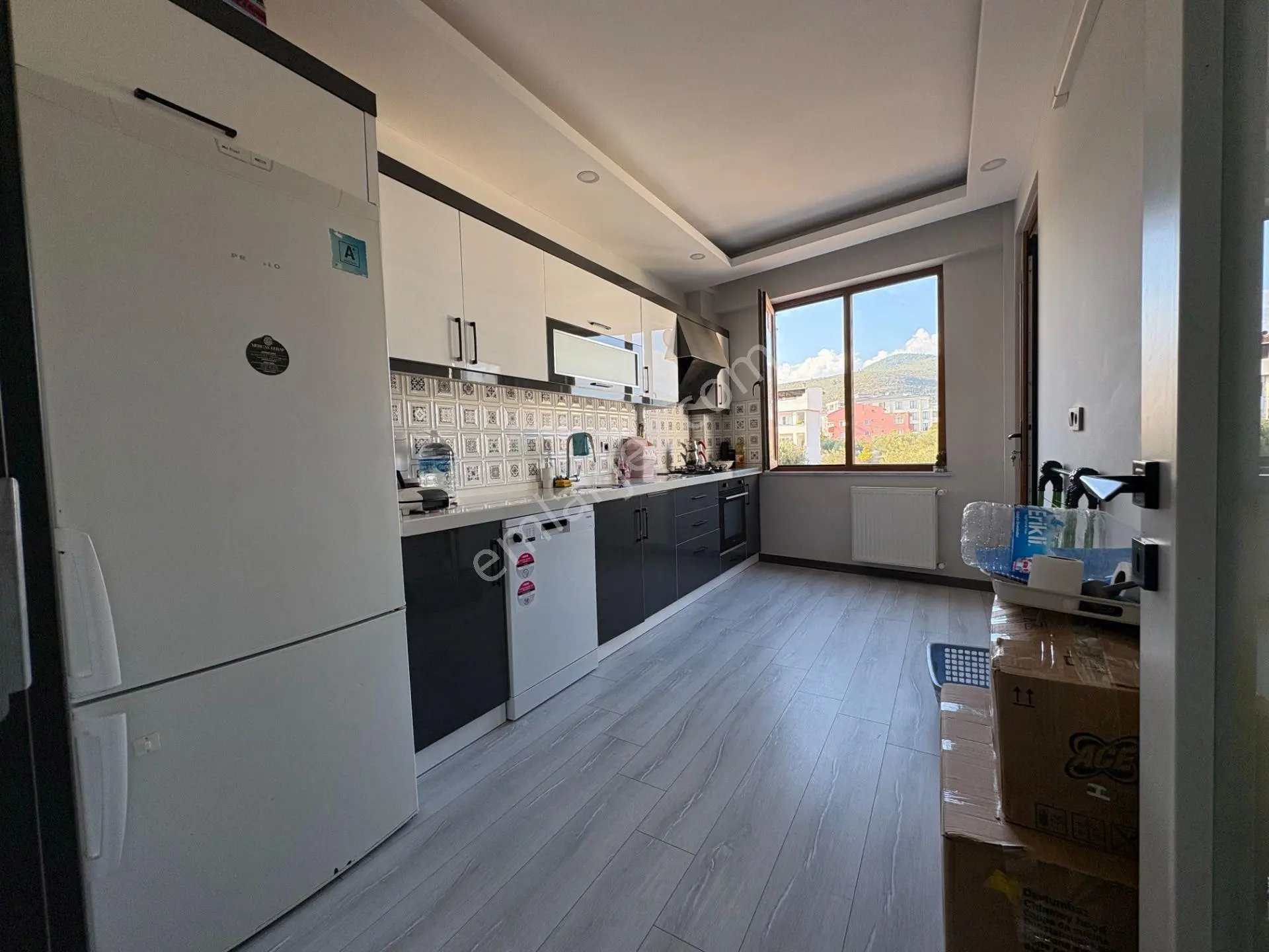 Mera Emlaktan Tuzcumurat Mah. Ayrı Mutfaklı 3+1 Ön Cephe Daire — fotoğraf 34