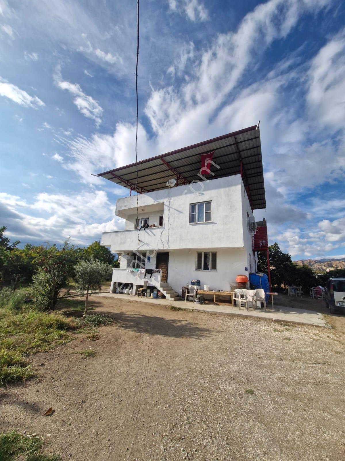 Dyg Danışmanlık Hizmetlerinden Satılık Müstakil Çiftlik Evi — fotoğraf 2