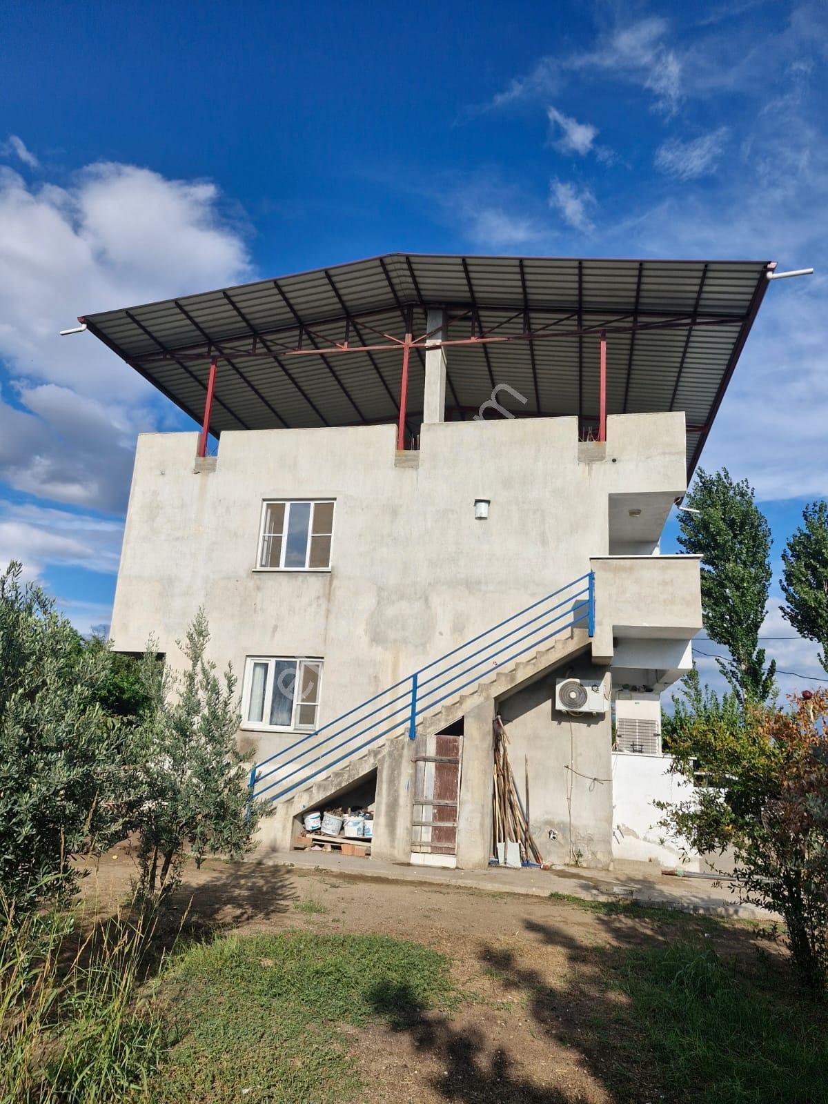 Dyg Danışmanlık Hizmetlerinden Satılık Müstakil Çiftlik Evi — fotoğraf 4