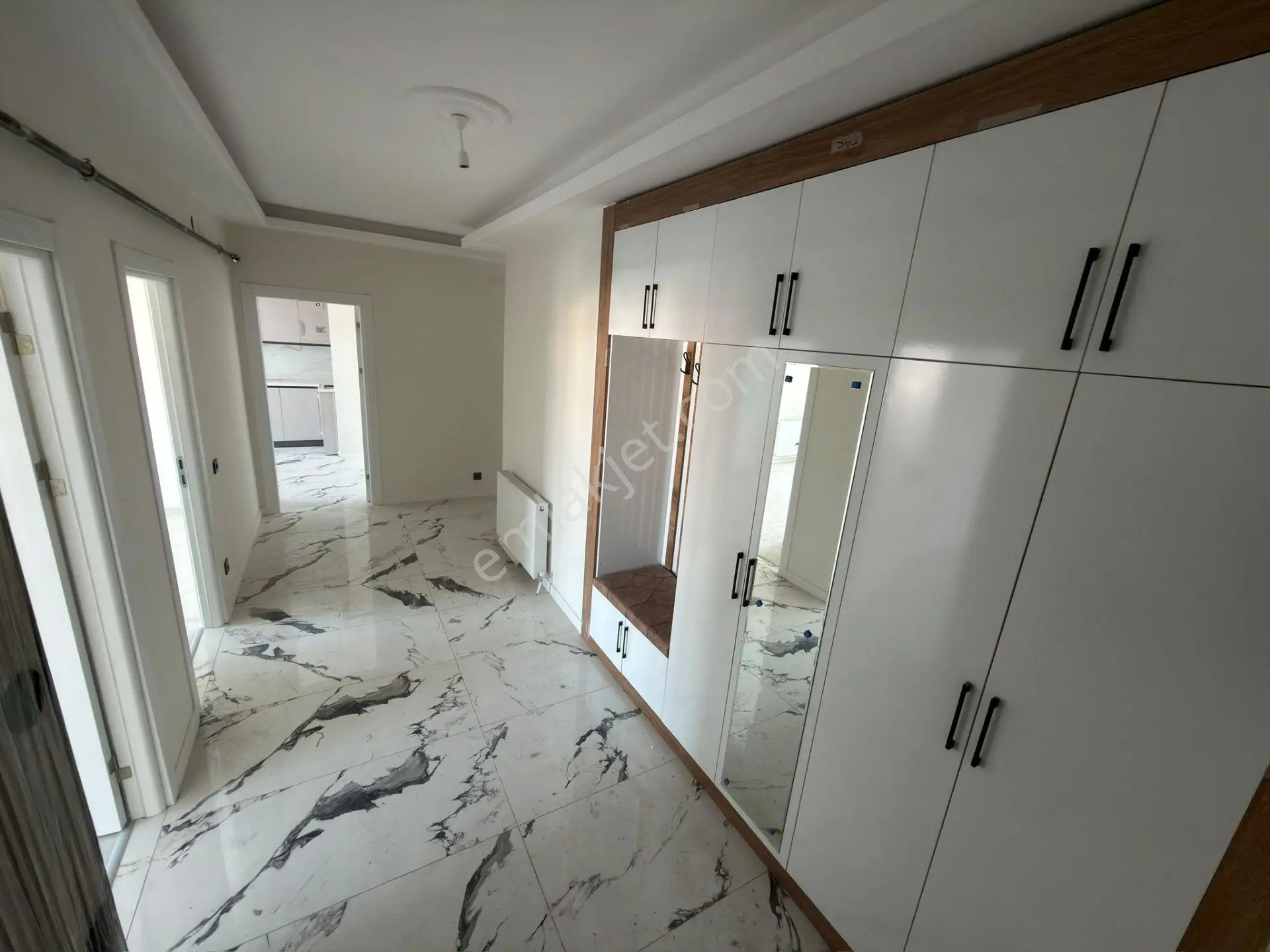 Sincan Yeniçimşit Mah 2.arakat Kredı Lımıtsız Ön Cephe Sıfır 4+1 Satılık Daire — fotoğraf 17