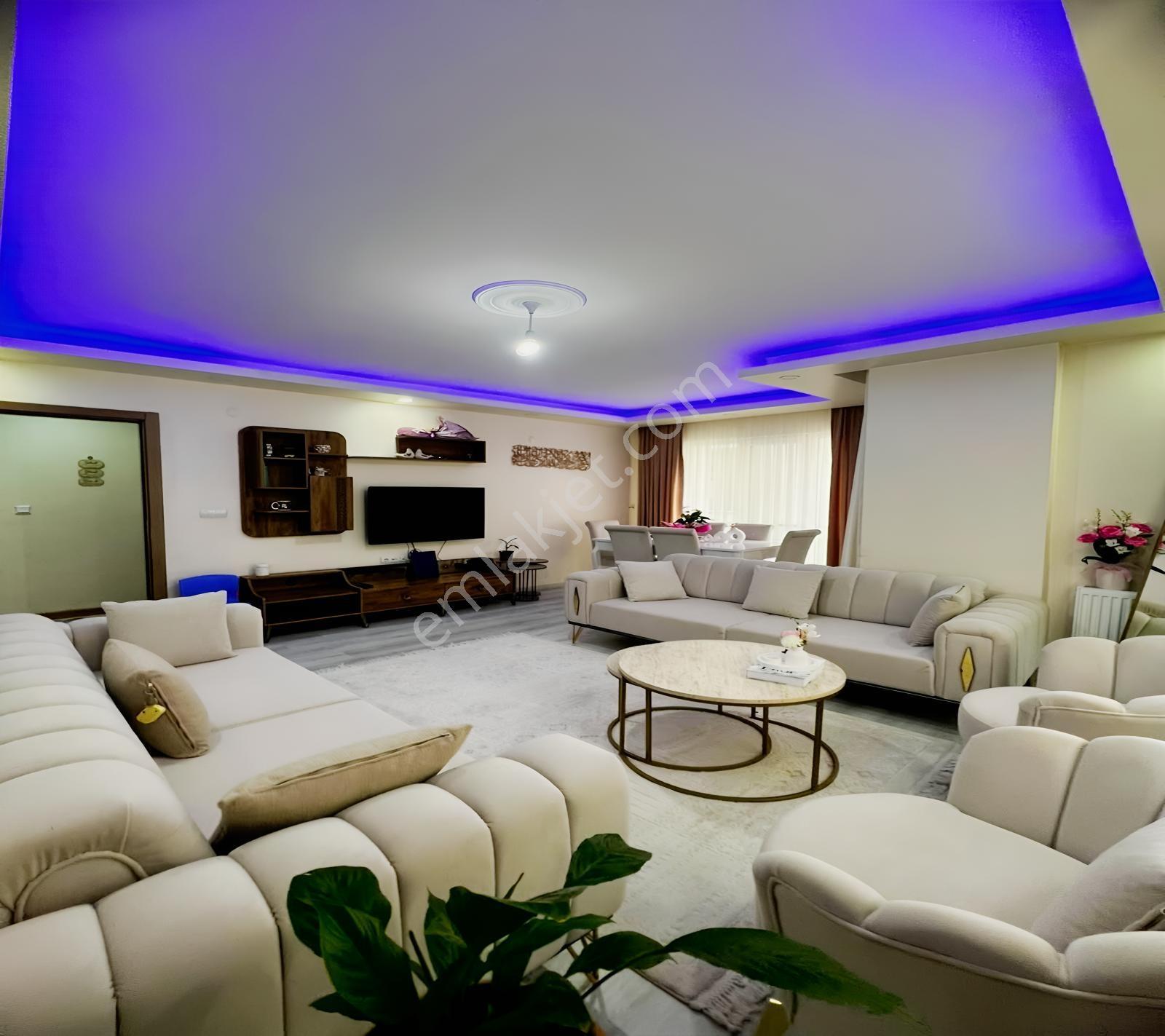 Yuvakuran'Dan Acil Çerkezköy Merkezde Mükemmel 3+1 Lüks Daire