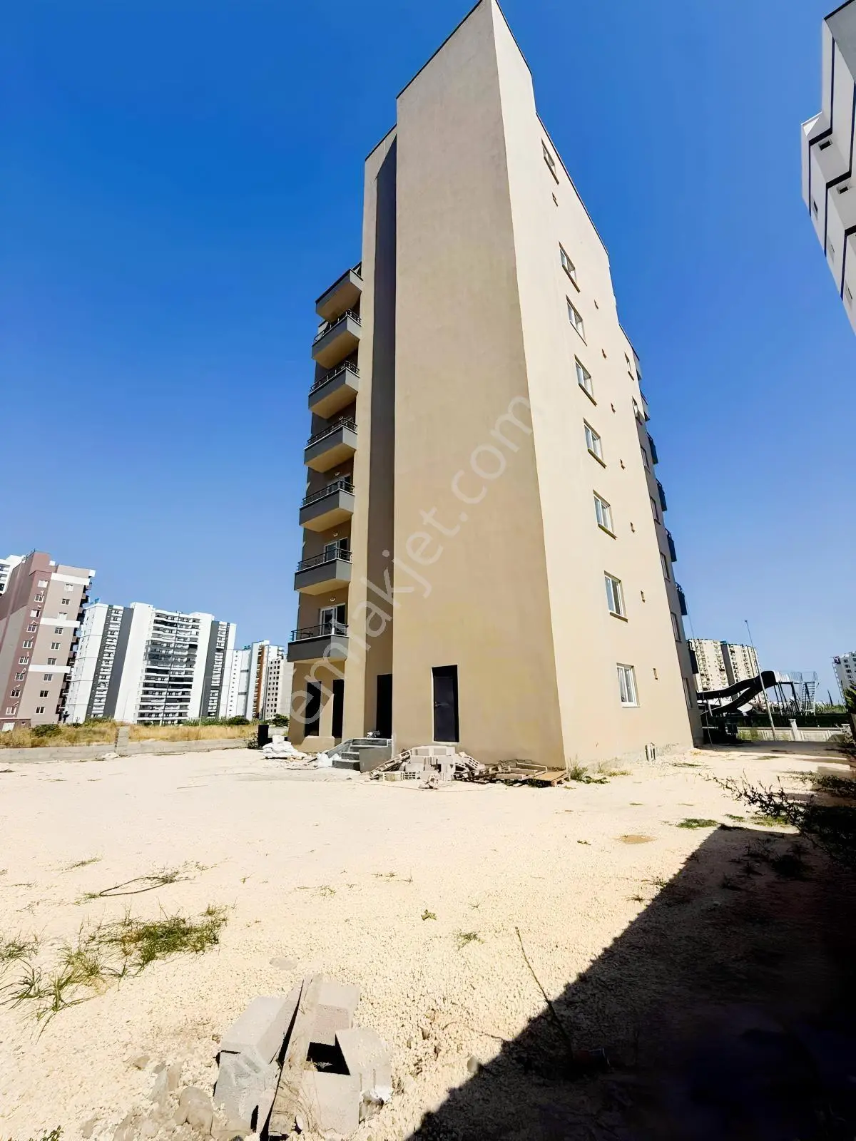 Erdemli Tömükte Havuzlu, Deniz Manzaralı 1+1 Satılık Daire — fotoğraf 3