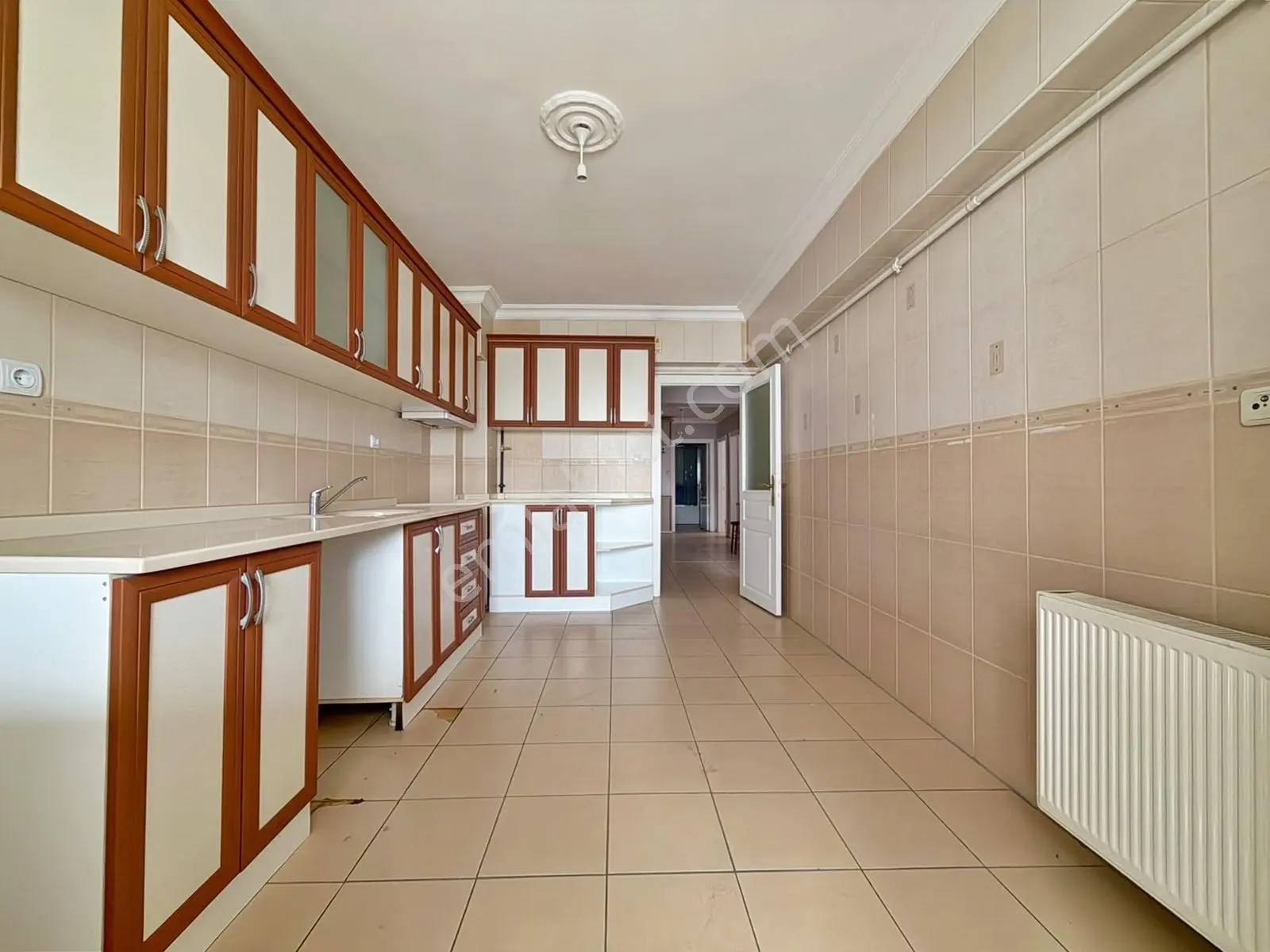 Doğukent Cad Üzeri Kök Tapu Ara Kat Asansörlü 3+1 Satılık Daire — fotoğraf 4