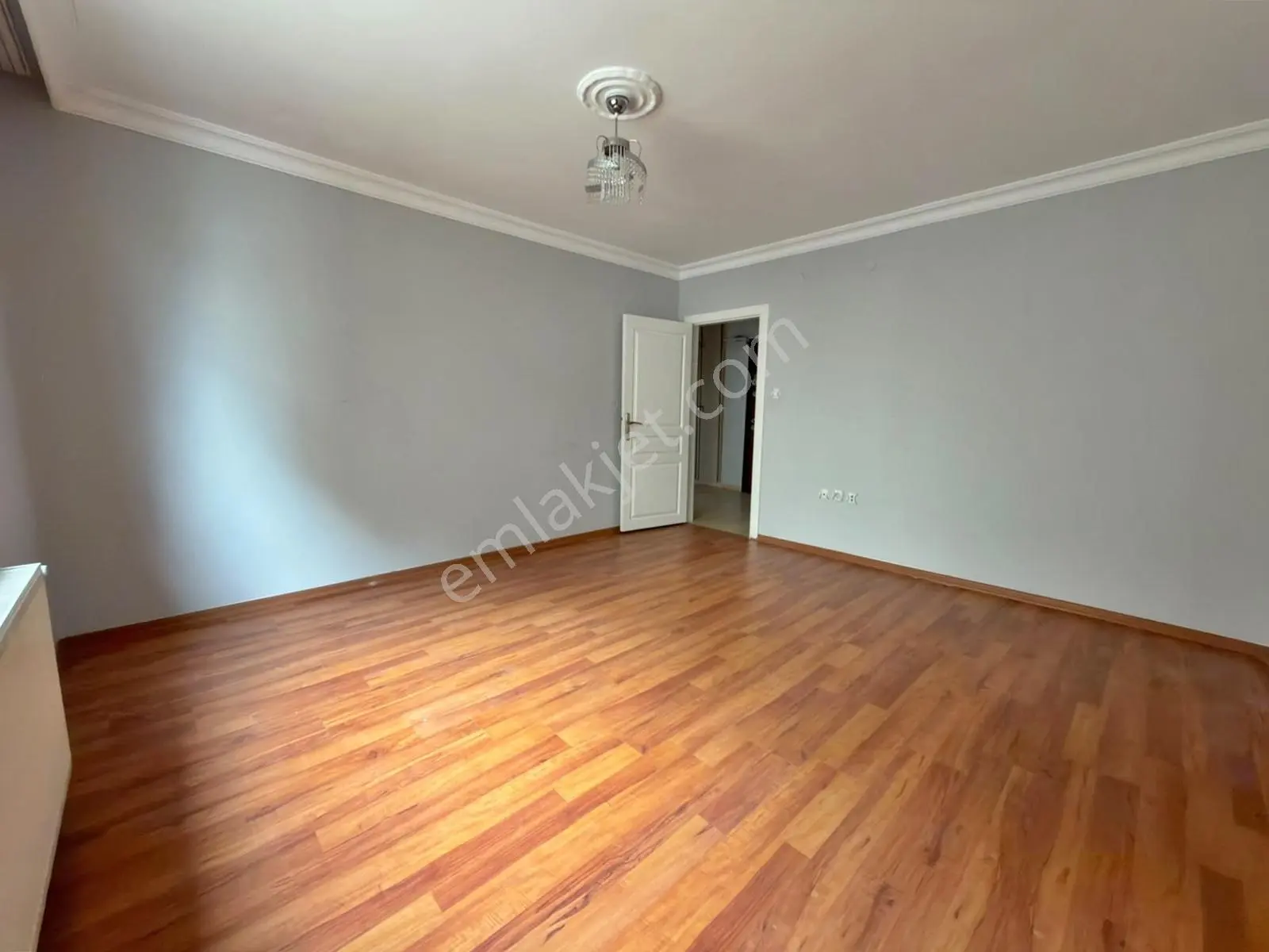 Doğukent Cad Üzeri Kök Tapu Ara Kat Asansörlü 3+1 Satılık Daire — fotoğraf 18