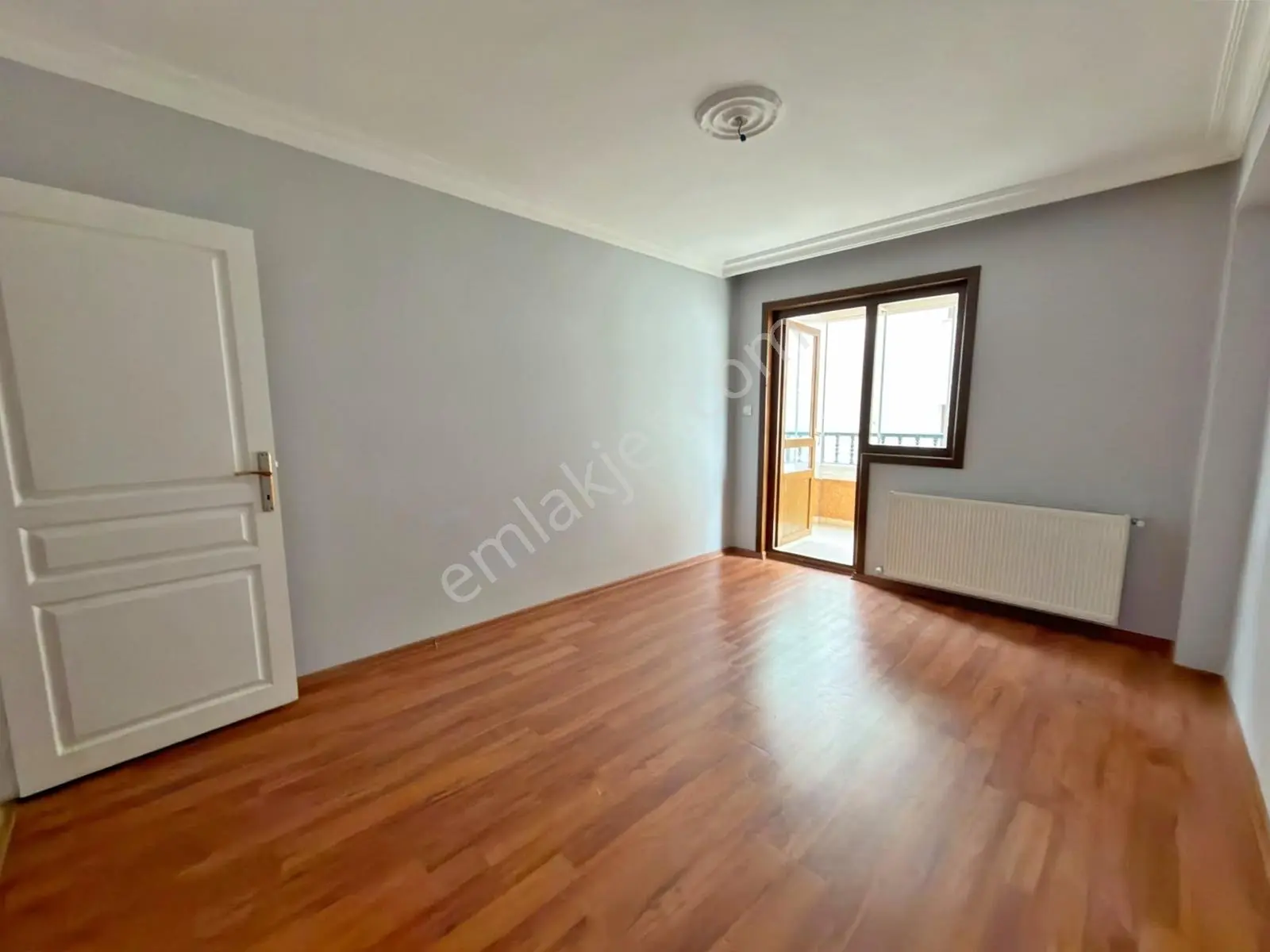 Doğukent Cad Üzeri Kök Tapu Ara Kat Asansörlü 3+1 Satılık Daire — fotoğraf 24