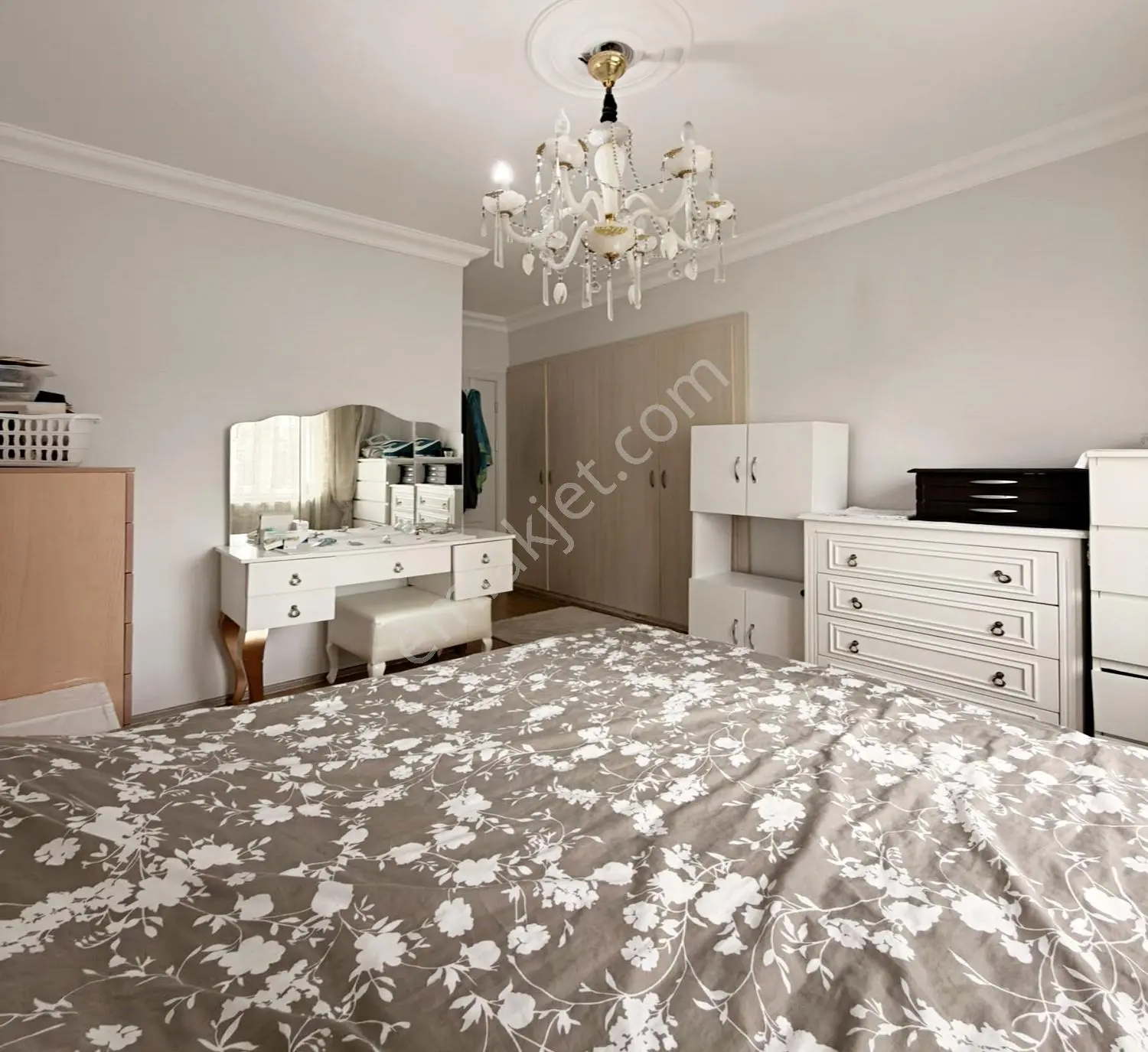 Svpra Yapıdan Barış Mahallesi Ebeveyn Banyolu 3+1 Satılık Daire — fotoğraf 13