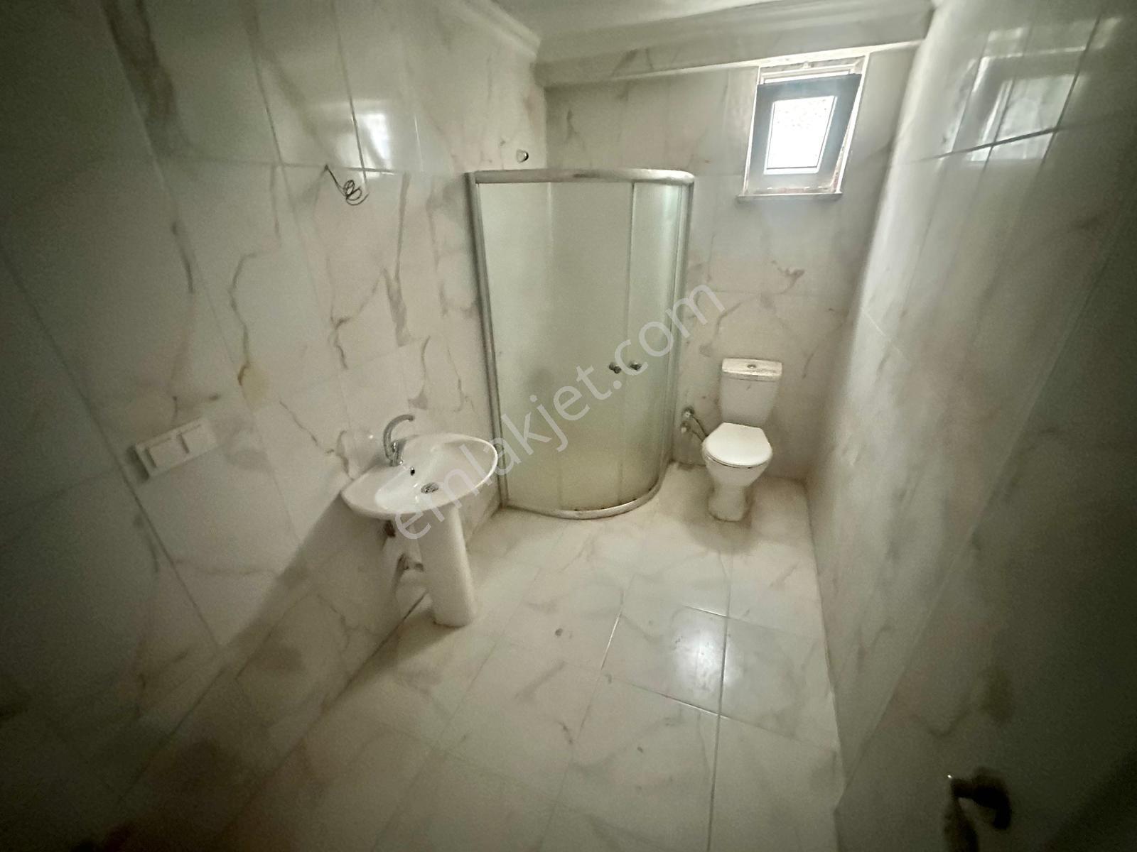 Doradan Edremitte Sıfır Geniş M2 3+1 Ön Cephe Ara Kat Daire — fotoğraf 19