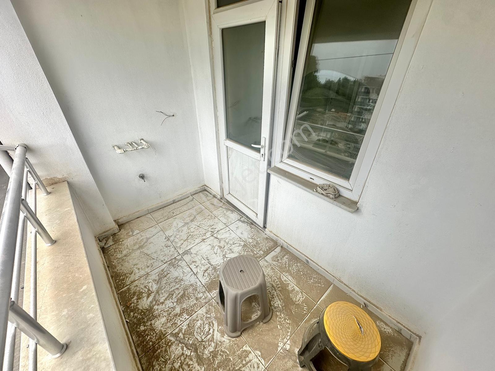 Doradan Edremitte Sıfır Geniş M2 3+1 Ön Cephe Ara Kat Daire — fotoğraf 33