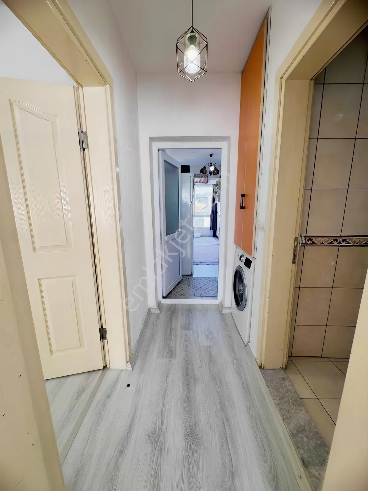 Ortaca Karaburunda 110 M² Kapalı Mutfak, Çift Balkonlu 2+1 — fotoğraf 4