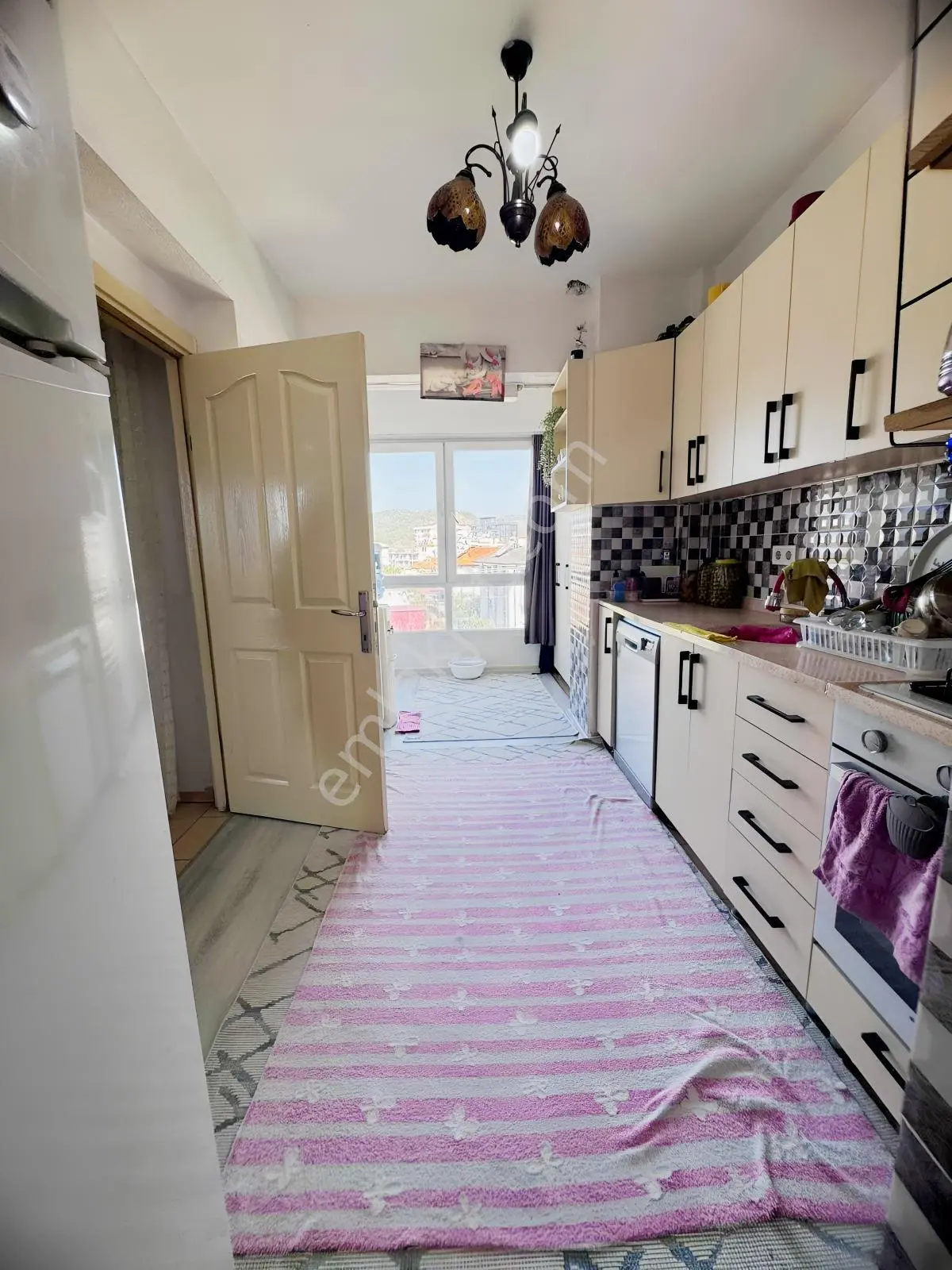 Ortaca Karaburunda 110 M² Kapalı Mutfak, Çift Balkonlu 2+1 — fotoğraf 11
