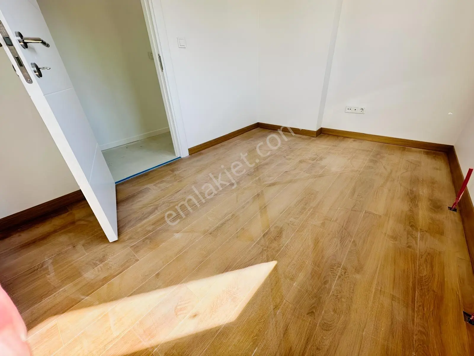 Kozyatağında 2+1 Net 85m2 Balkonlu Ebv Banyolu Sıfır Boş Daire — fotoğraf 17