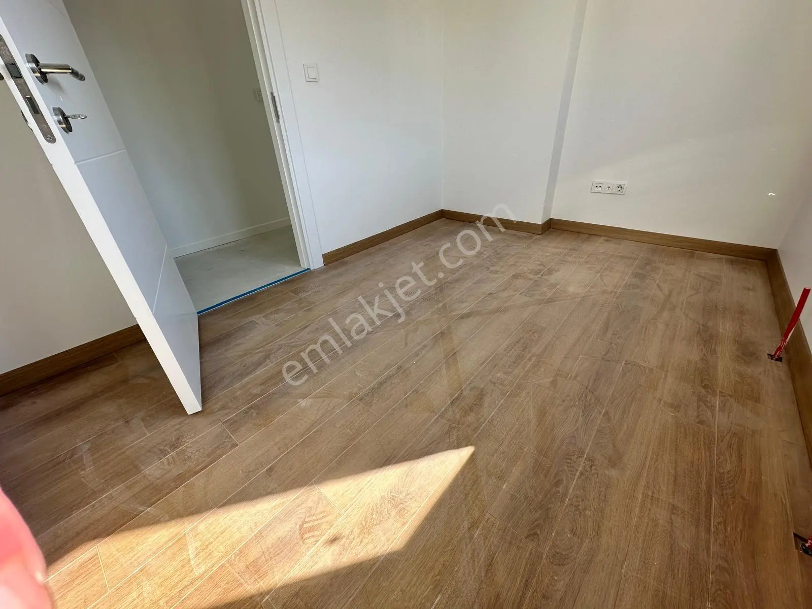 Kozyatağında 2+1 Net 85m2 Balkonlu Ebv Banyolu Sıfır Boş Daire — fotoğraf 40