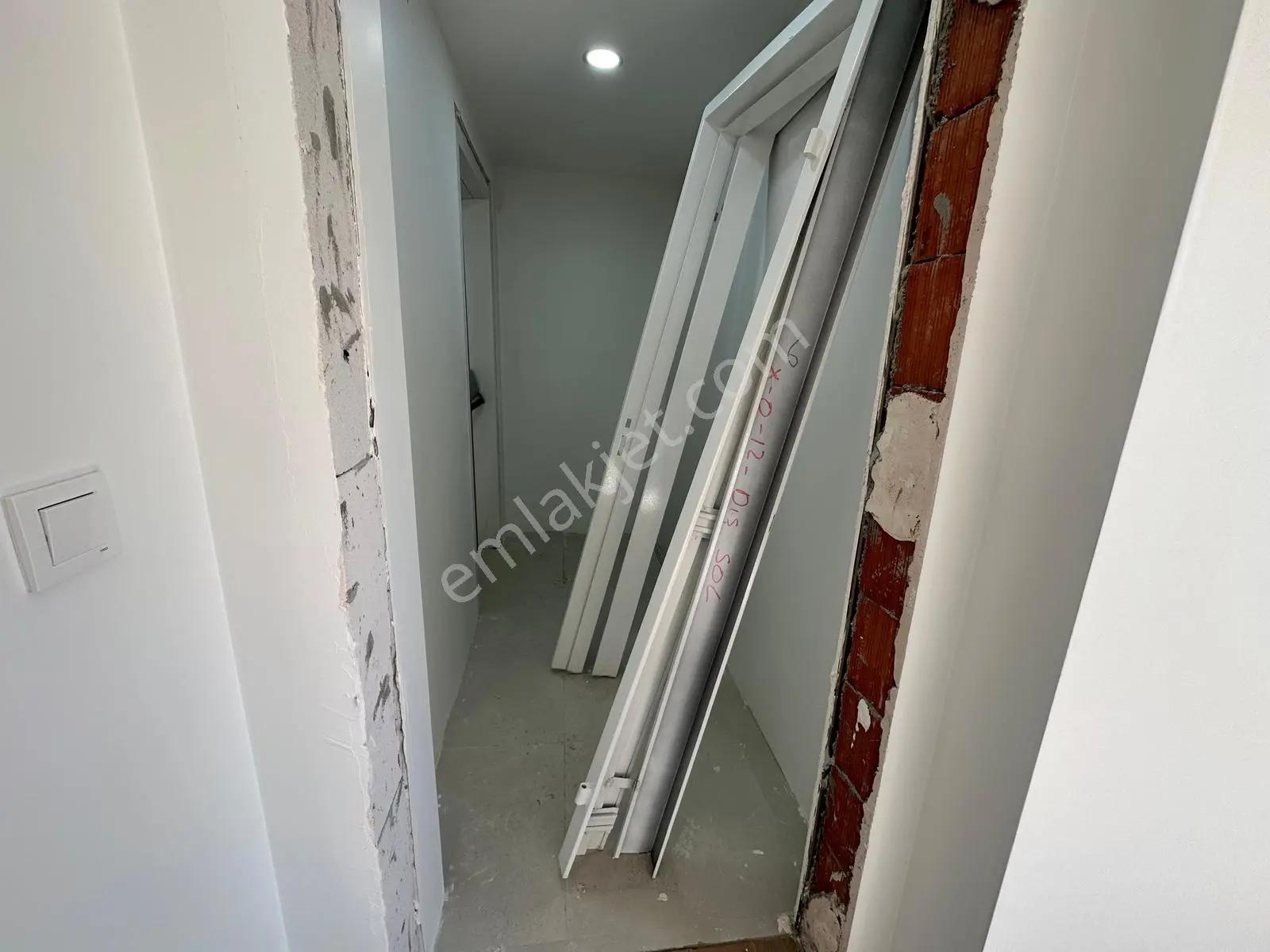 Kozyatağında 2+1 Net 85m2 Balkonlu Ebv Banyolu Sıfır Boş Daire — fotoğraf 45