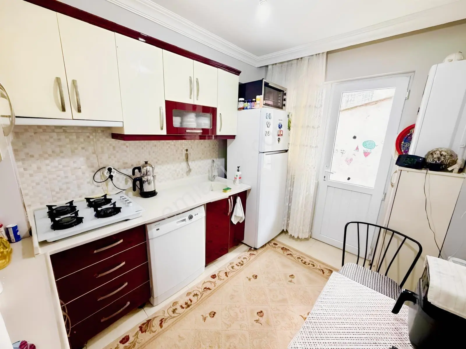 Avantaj'dan Kıbrısköy'de Cadde Yakını Masrasız 2+1 Geniş Daire!! — fotoğraf 6