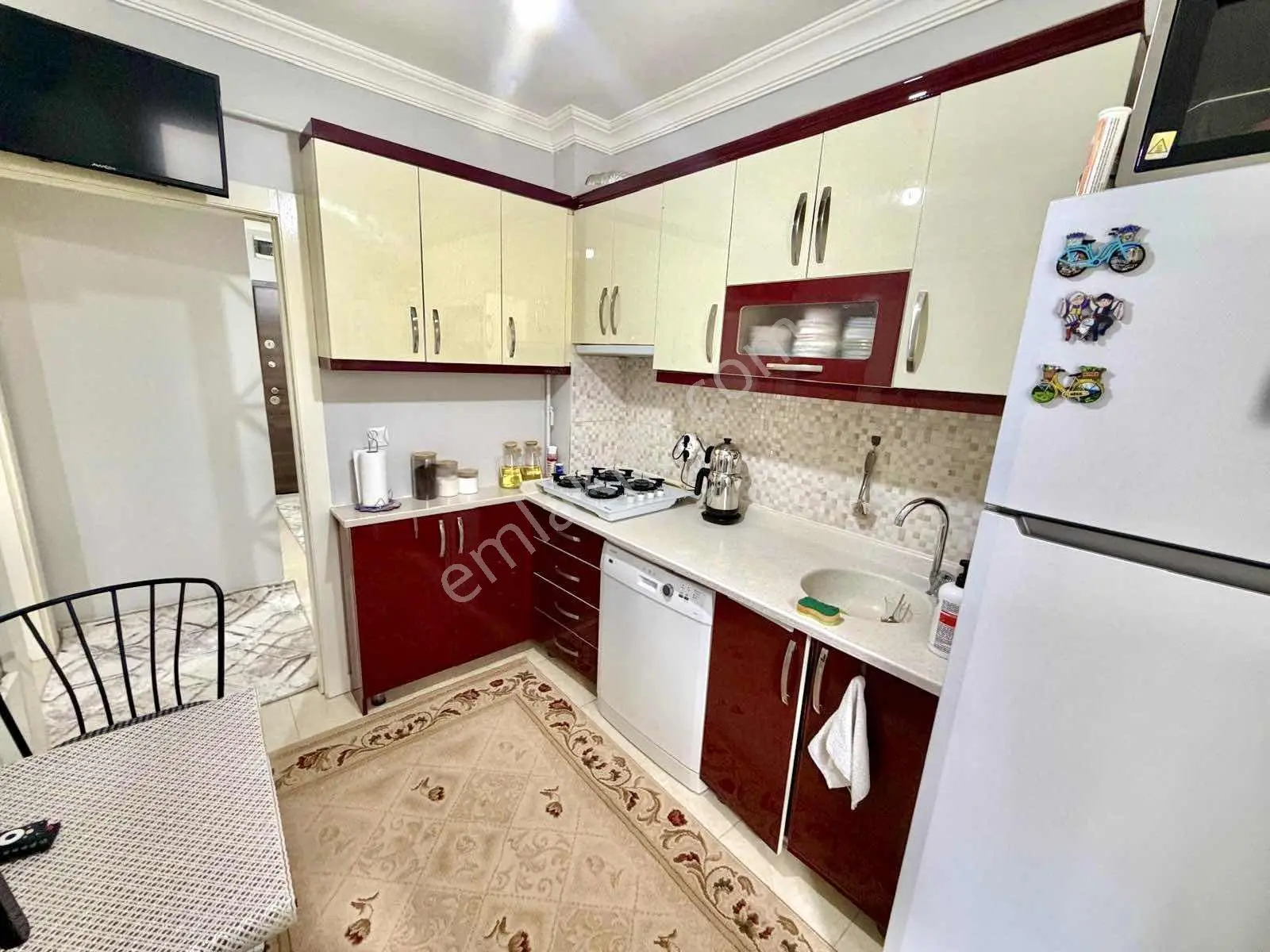 Avantaj'dan Kıbrısköy'de Cadde Yakını Masrasız 2+1 Geniş Daire!! — fotoğraf 8