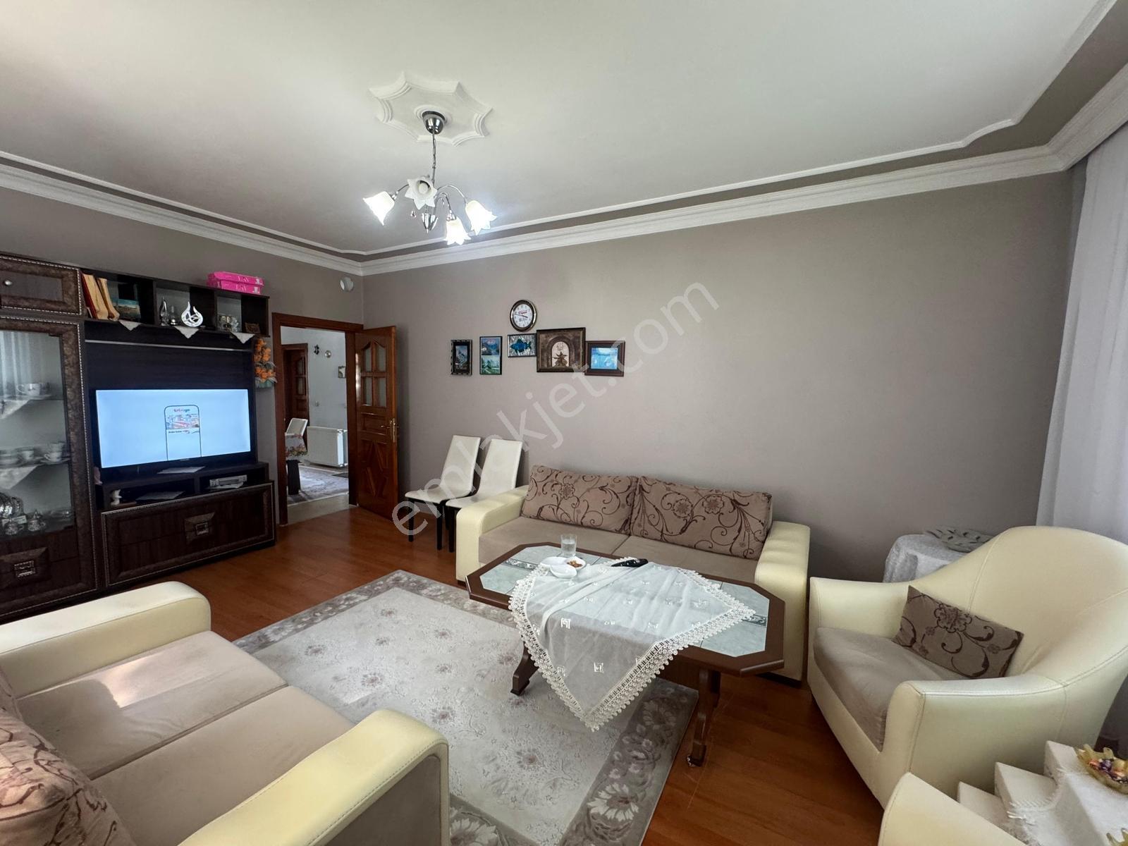 3+1 Müstakil Ev İznik Gölüne Yakın Gölyaka Köyünde — fotoğraf 3