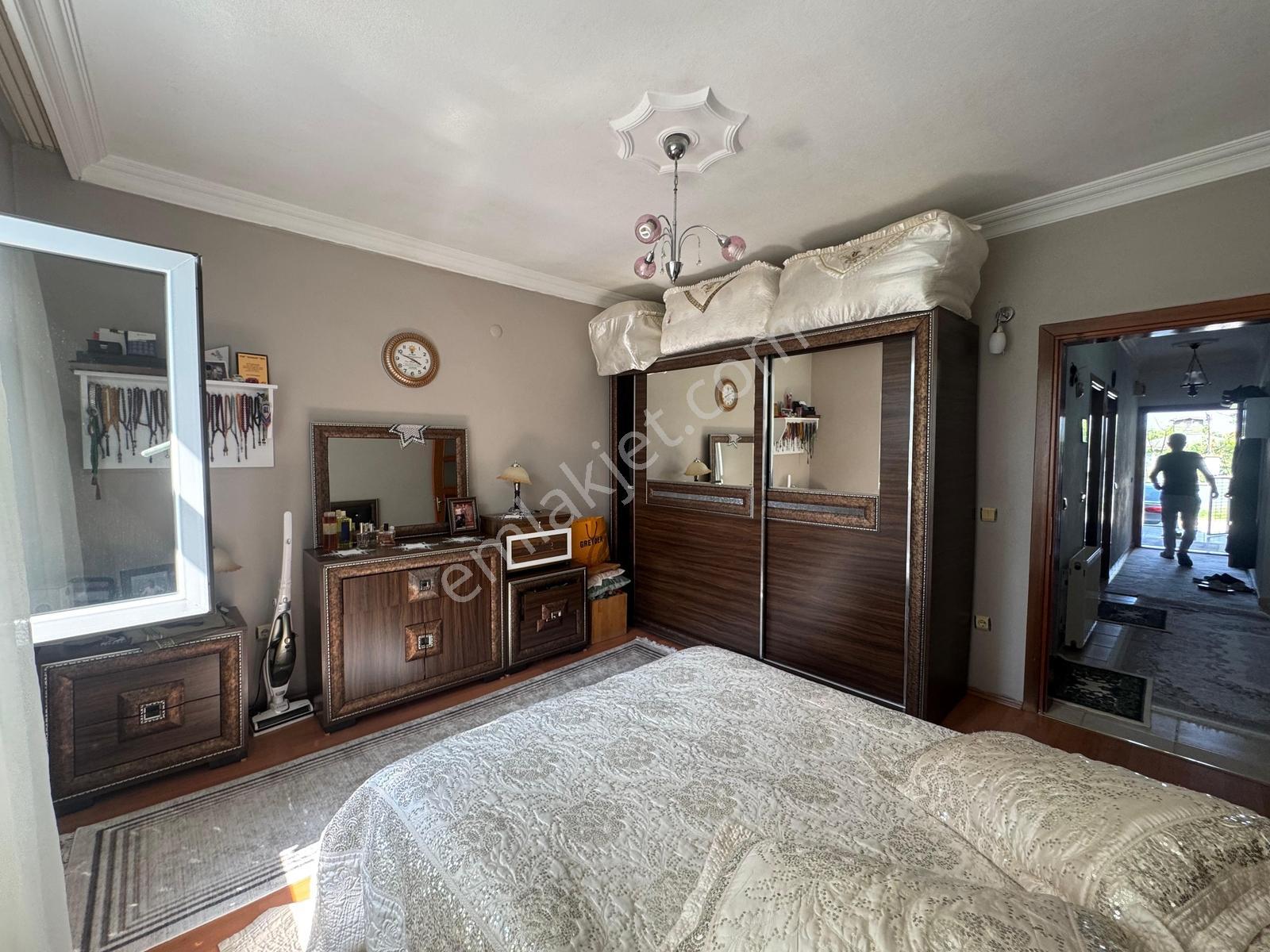 3+1 Müstakil Ev İznik Gölüne Yakın Gölyaka Köyünde — fotoğraf 5