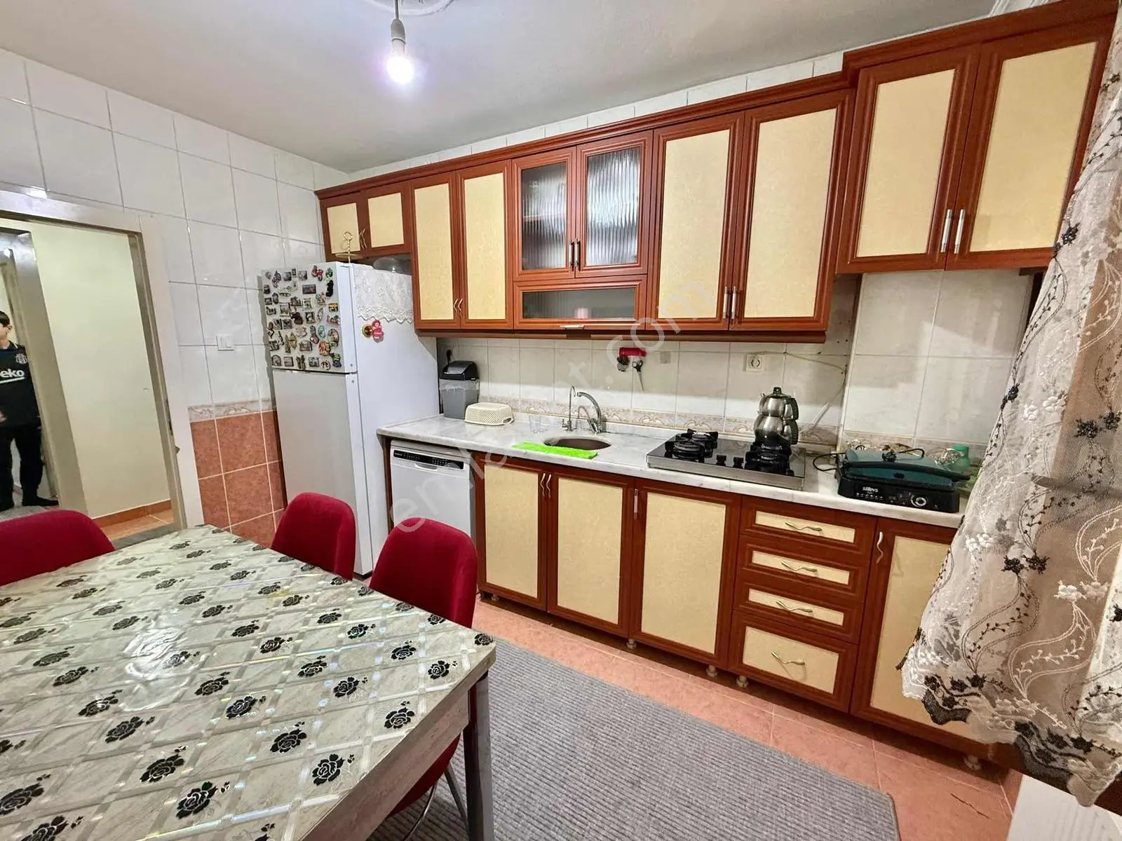 Merkezi Konum Ön Cepe 3+1 Satılık — fotoğraf 2