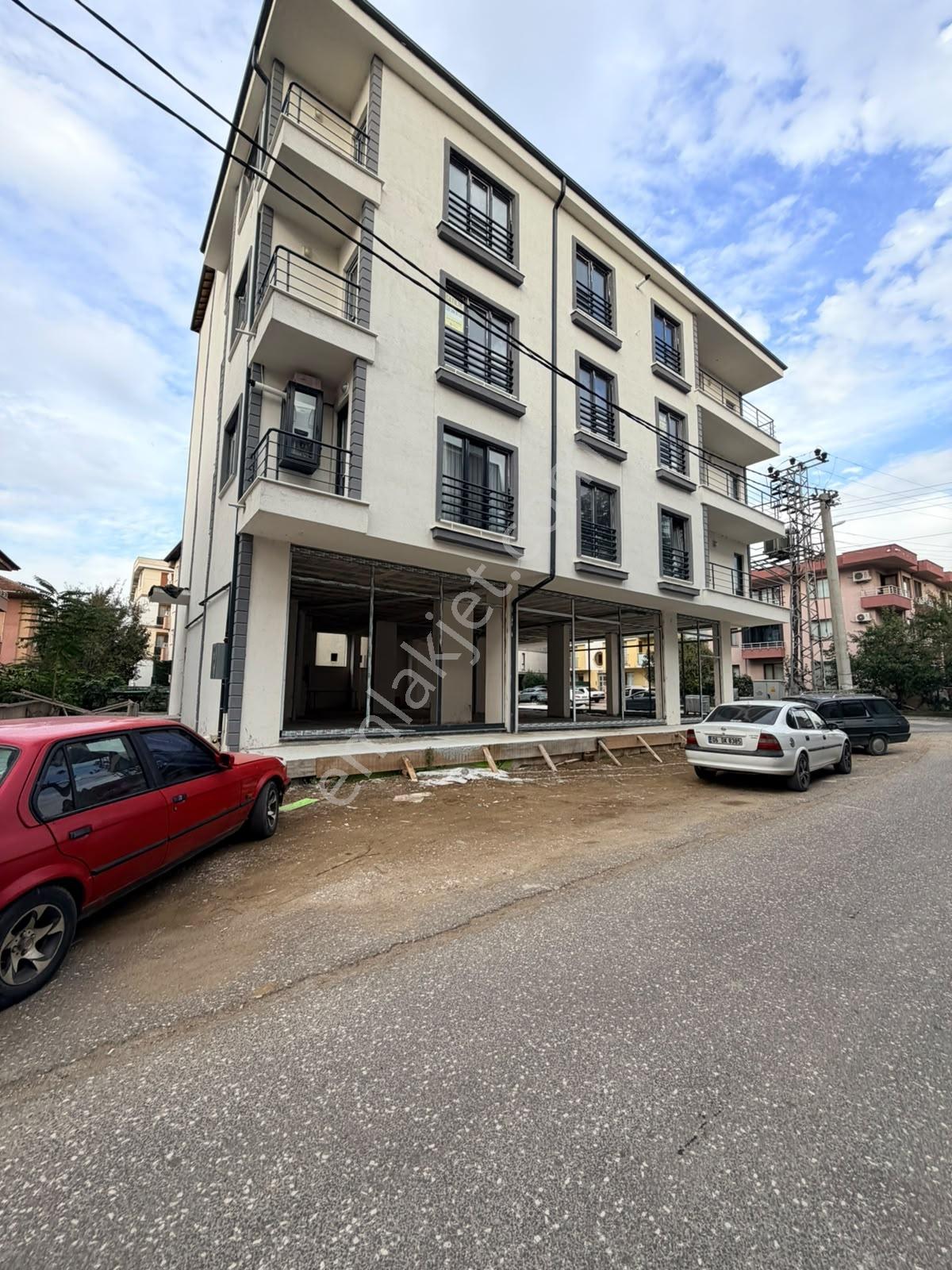 Aslımemlak'tan Burhaniyede Fırsat 2+1 Ebeveyn Banyolu — fotoğraf 16