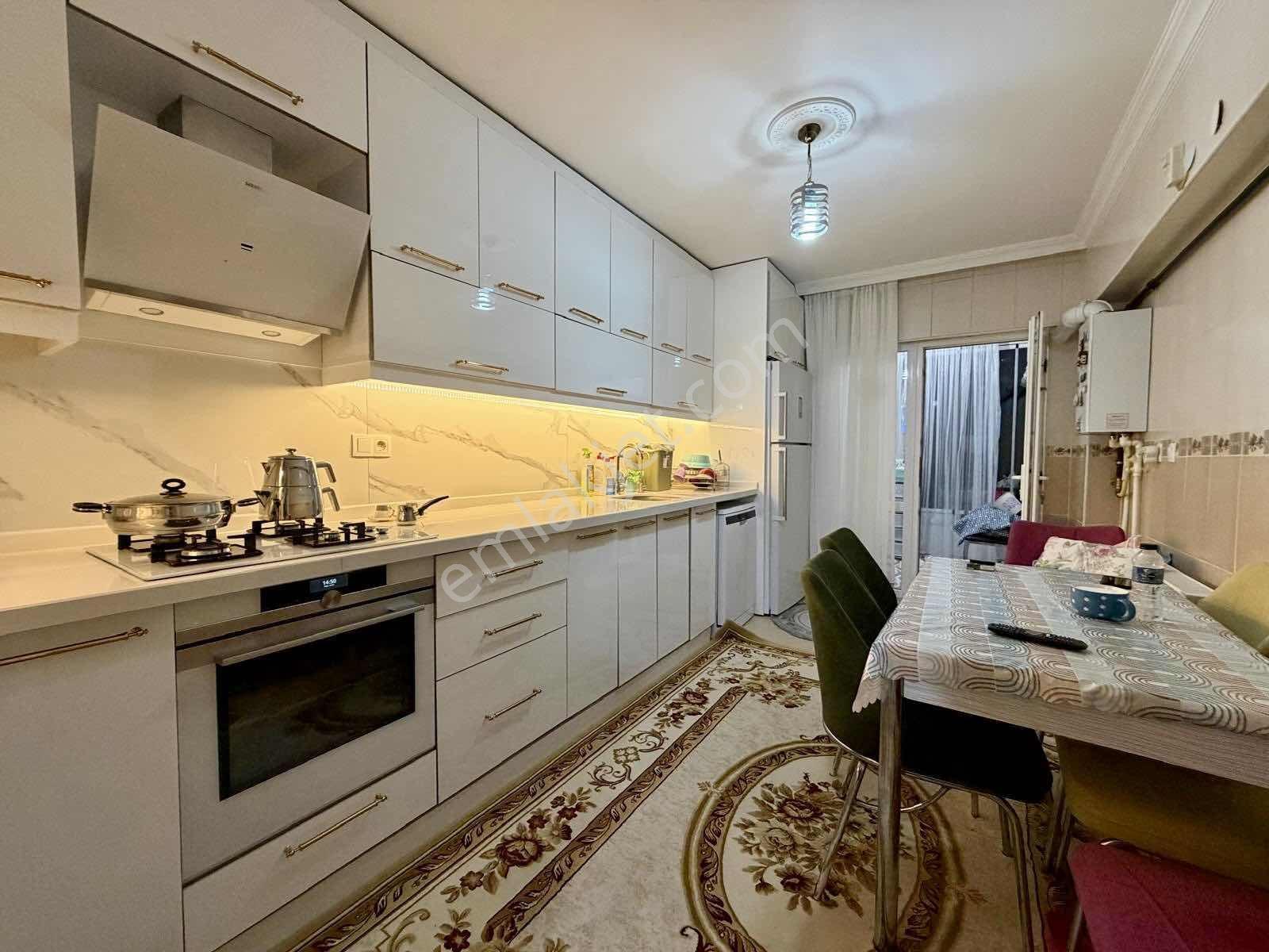 Albayrak'Dan Sizin İçin 3.Kat Konumlu Olan Masrafsız 3+1 Daire