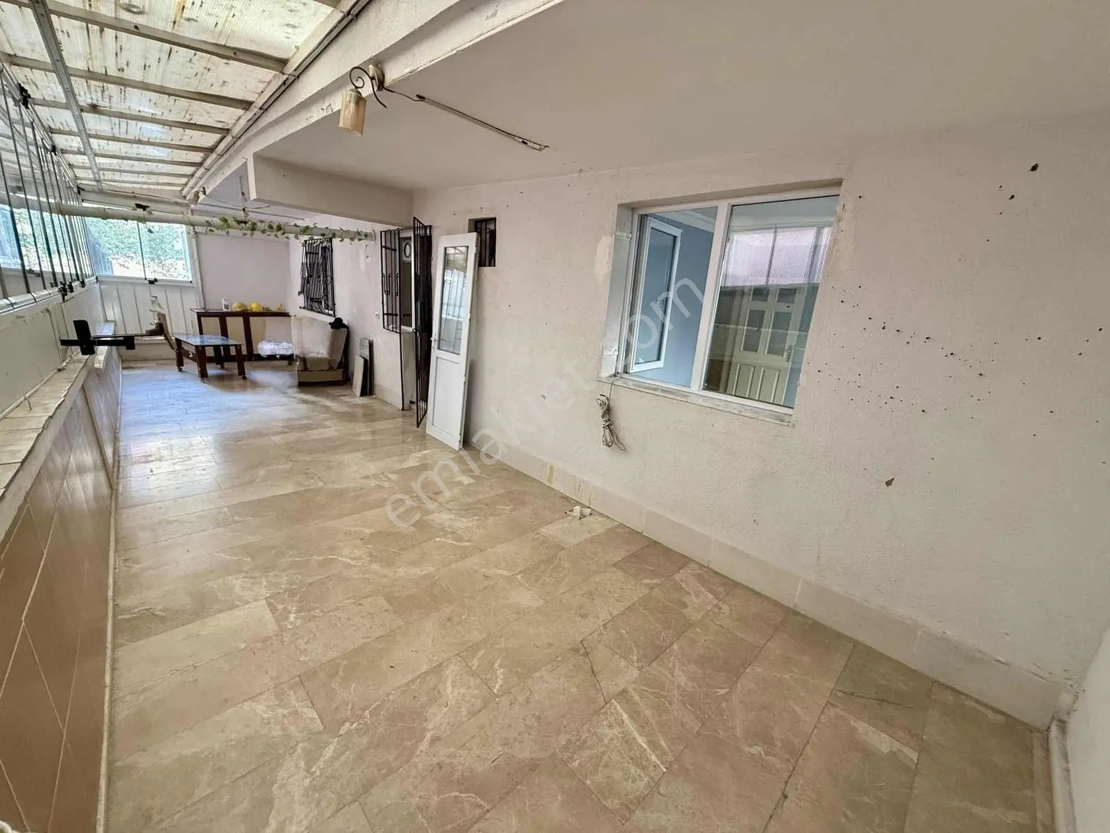 Avantaj'dan Yeşilbayırda Cadde Dibi Geniş 2+1 Teras Balkon Daire — fotoğraf 5