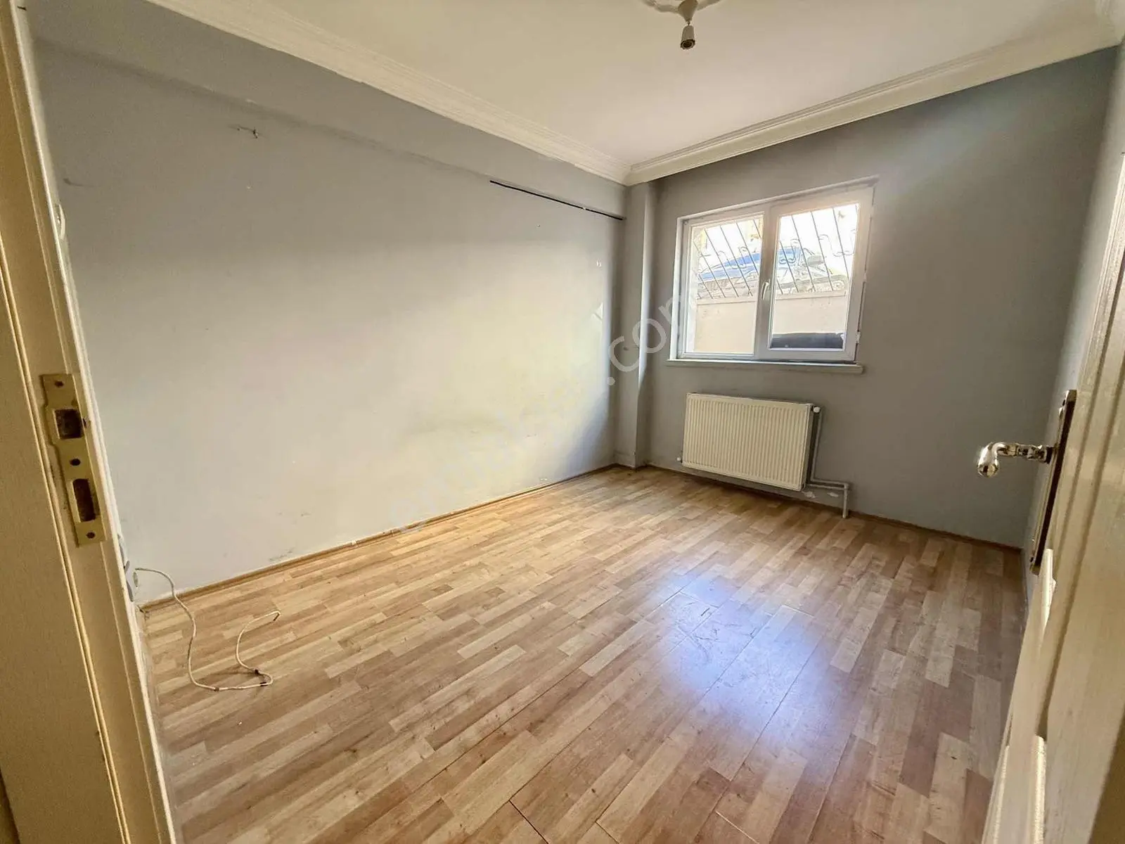 Avantaj'dan Yeşilbayırda Cadde Dibi Geniş 2+1 Teras Balkon Daire — fotoğraf 16