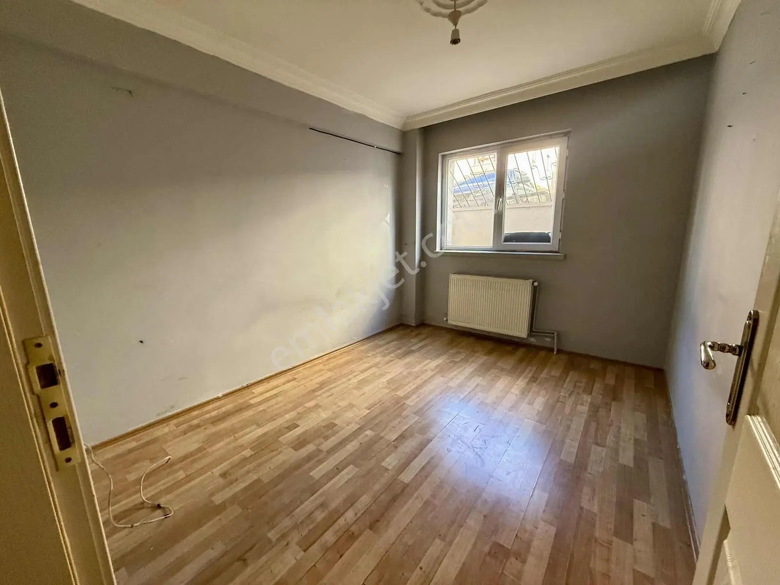 Avantaj'dan Yeşilbayırda Cadde Dibi Geniş 2+1 Teras Balkon Daire — fotoğraf 17
