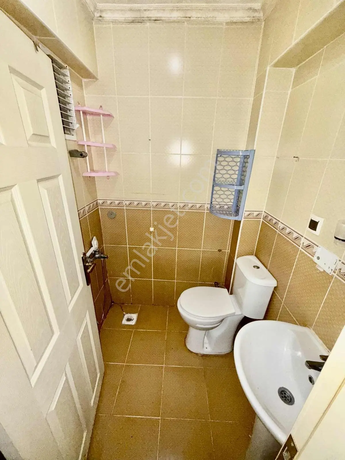 Avantaj'dan Yeşilbayırda Cadde Dibi Geniş 2+1 Teras Balkon Daire — fotoğraf 22