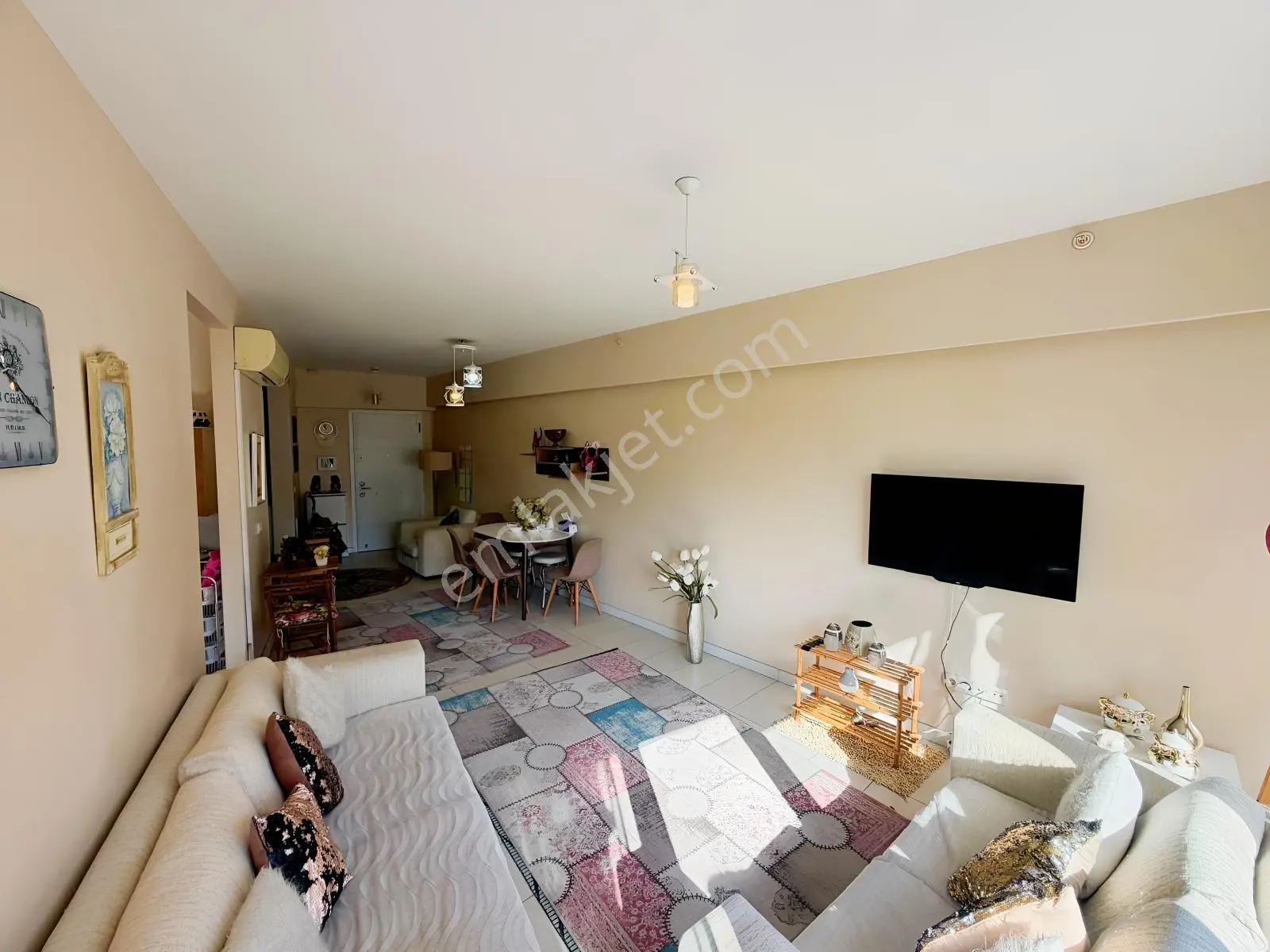 Bosphorus City'de 1+1 74 M2 Boydan Cam Full Manzaralı Boş — fotoğraf 4