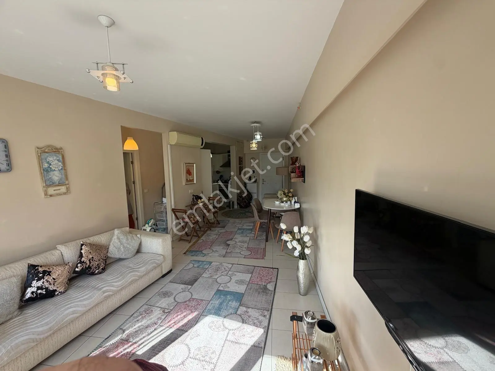 Bosphorus City'de 1+1 74 M2 Boydan Cam Full Manzaralı Boş — fotoğraf 5