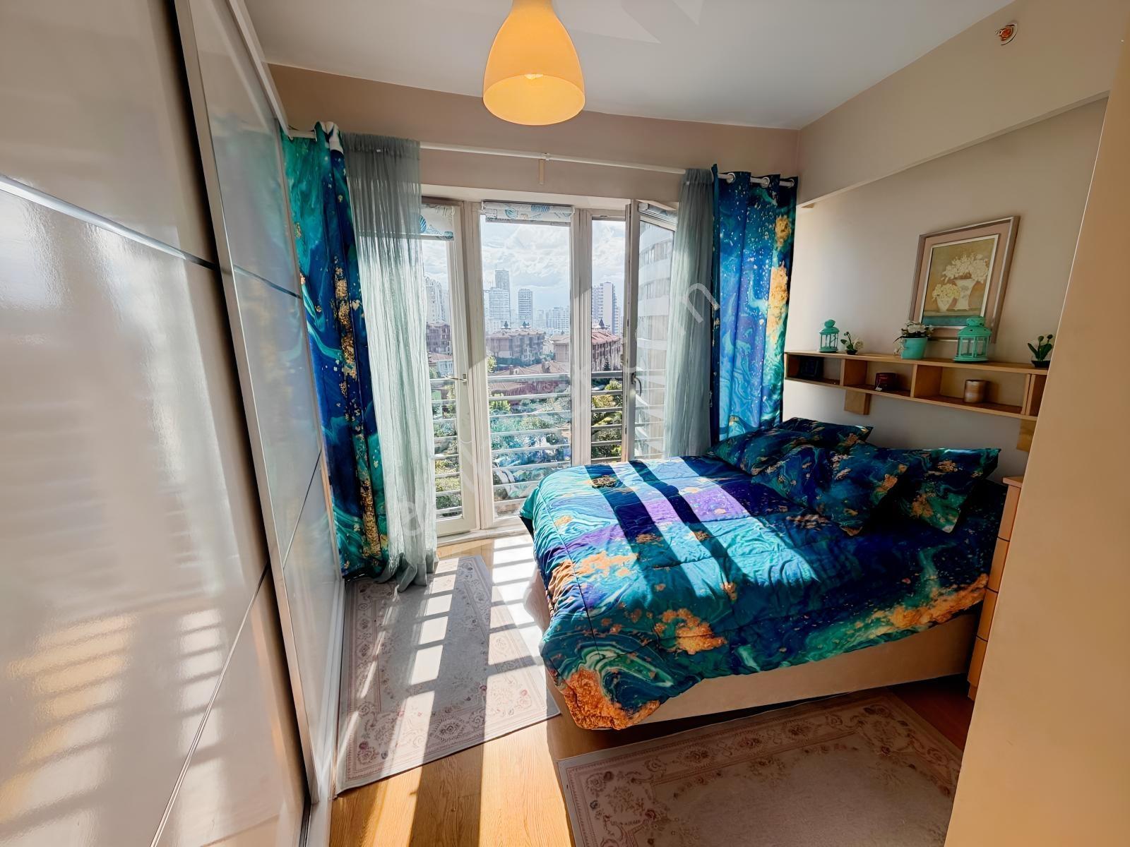 Bosphorus City'de 1+1 74 M2 Boydan Cam Full Manzaralı Boş — fotoğraf 15