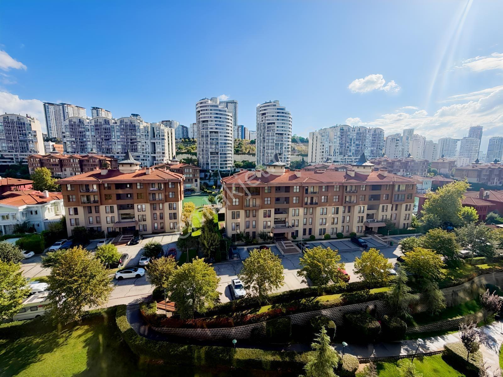 Bosphorus City'de 1+1 74 M2 Boydan Cam Full Manzaralı Boş — fotoğraf 20