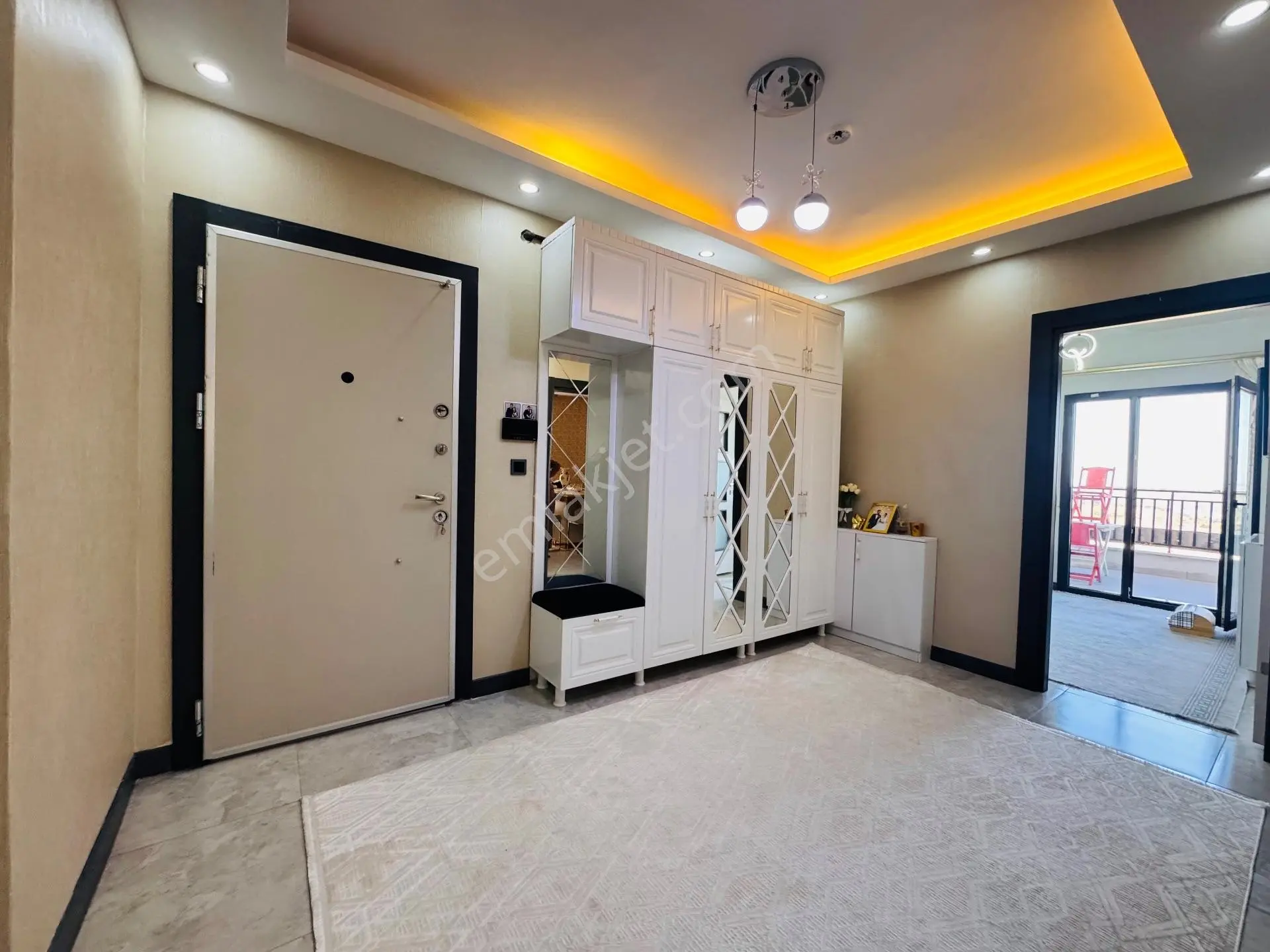 Realite T Gayrimenkulden Şanlıurfa Eyübiye Batıkentte Lüks Daire — fotoğraf 21
