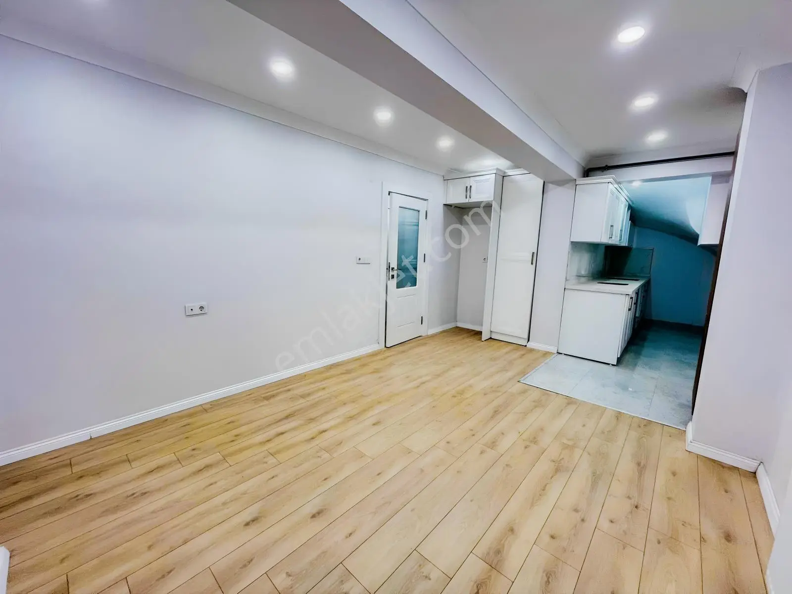 İmren Gayrimenkulden Fevzi Çakmak Mh. 1+1 Sıfır Bahçe Kat — fotoğraf 6