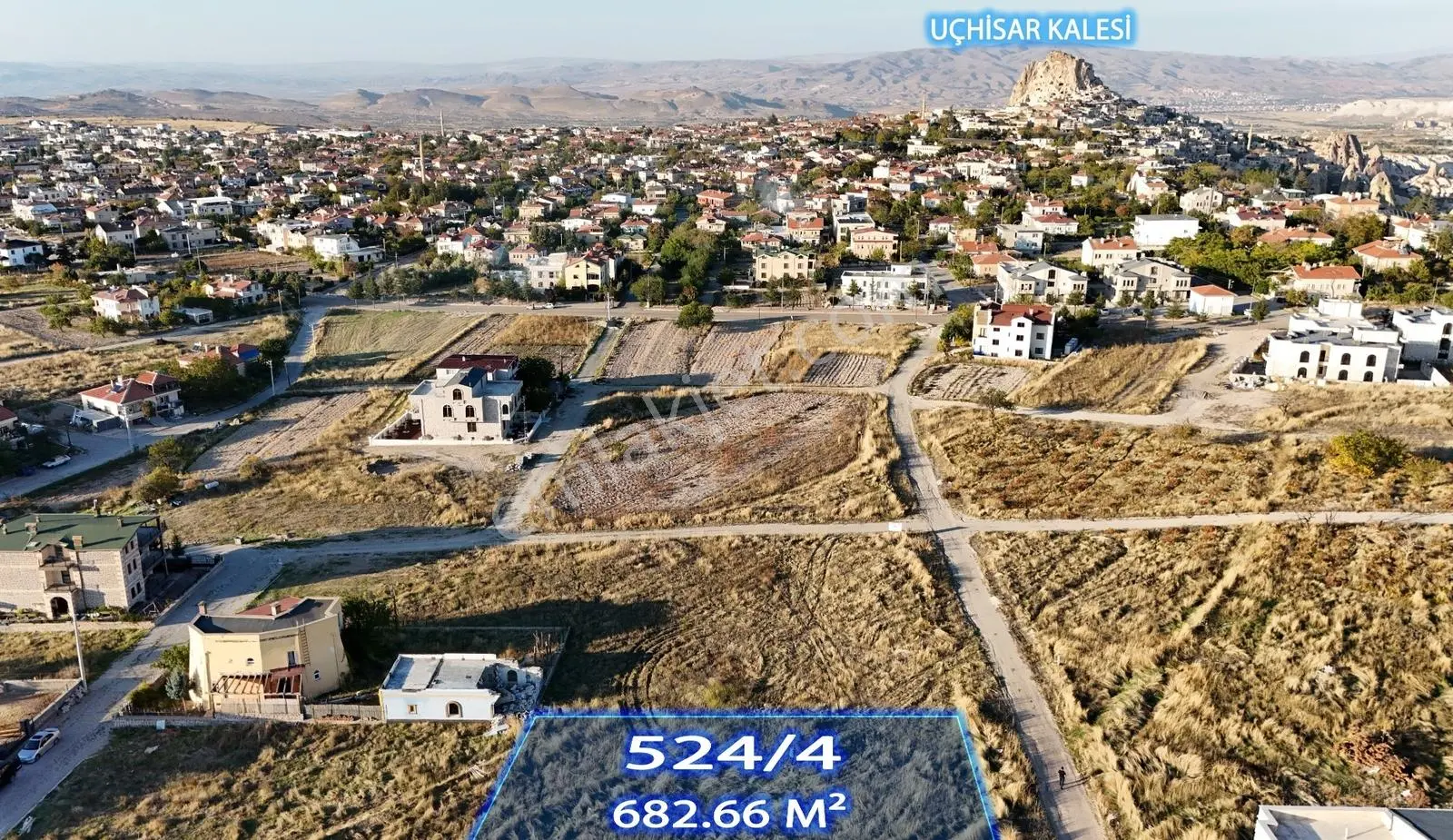 Şanlıbaba Emlak'tan Uçhisar Da Satılık 682 M2 Villa Arsası — fotoğraf 2
