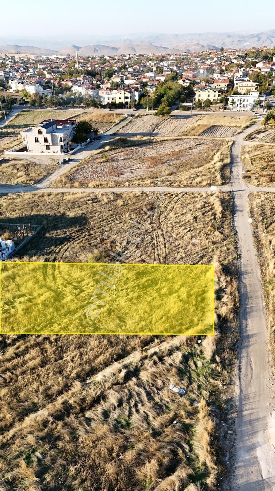 Şanlıbaba Emlak'tan Uçhisar Da Satılık 682 M2 Villa Arsası — fotoğraf 6
