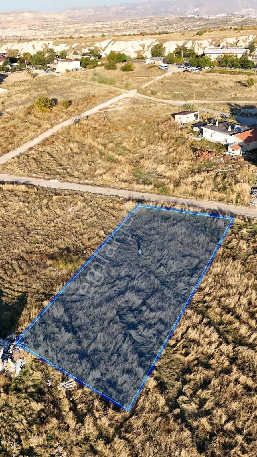 Şanlıbaba Emlak'tan Uçhisar Da Satılık 682 M2 Villa Arsası — fotoğraf 7