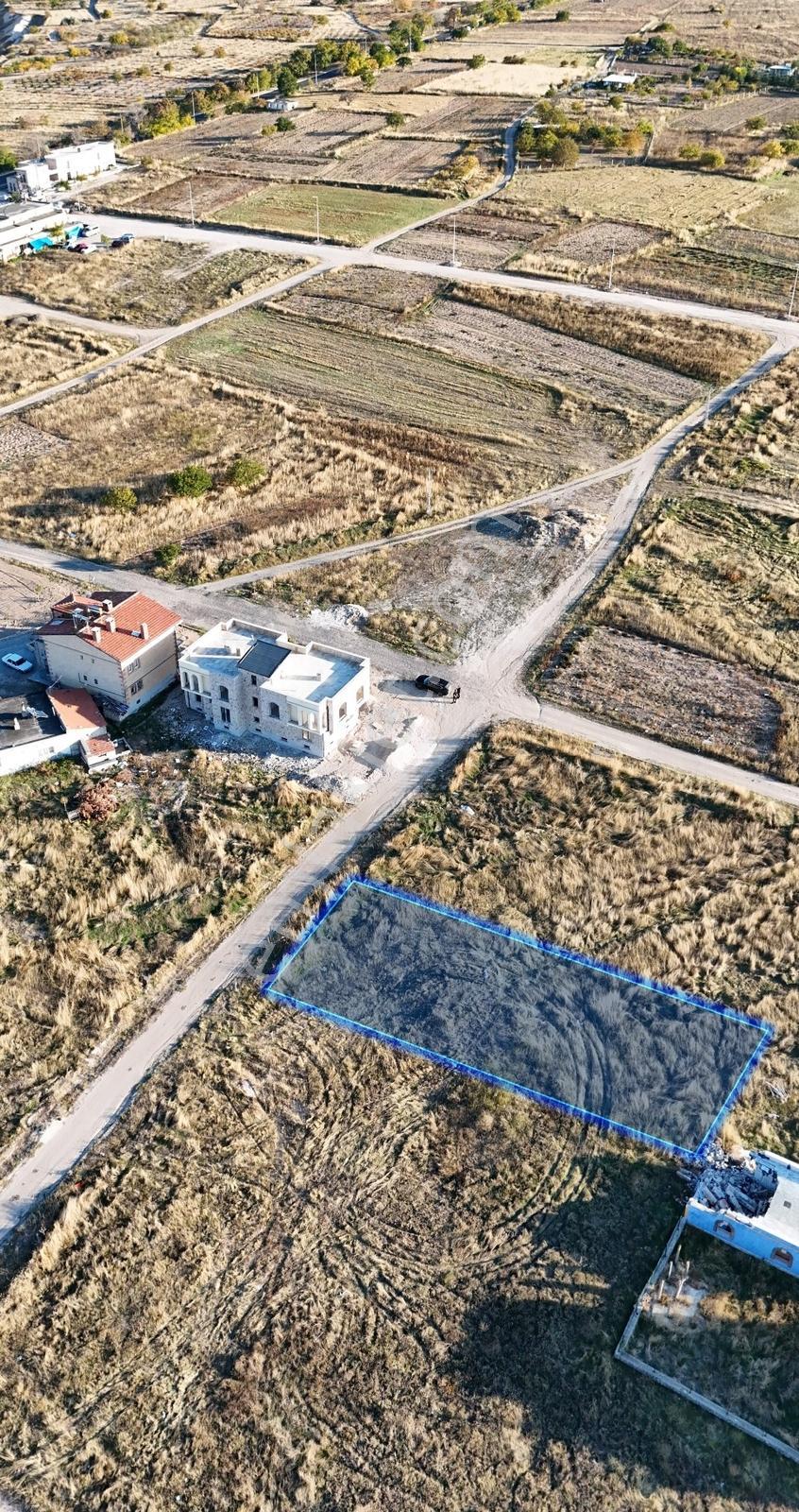 Şanlıbaba Emlak'tan Uçhisar Da Satılık 682 M2 Villa Arsası — fotoğraf 11