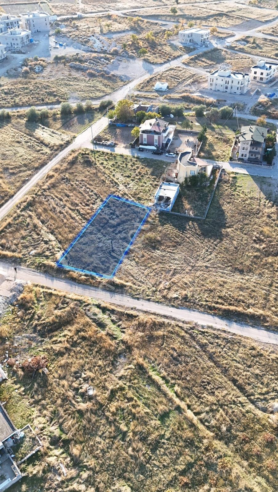Şanlıbaba Emlak'tan Uçhisar Da Satılık 682 M2 Villa Arsası — fotoğraf 17
