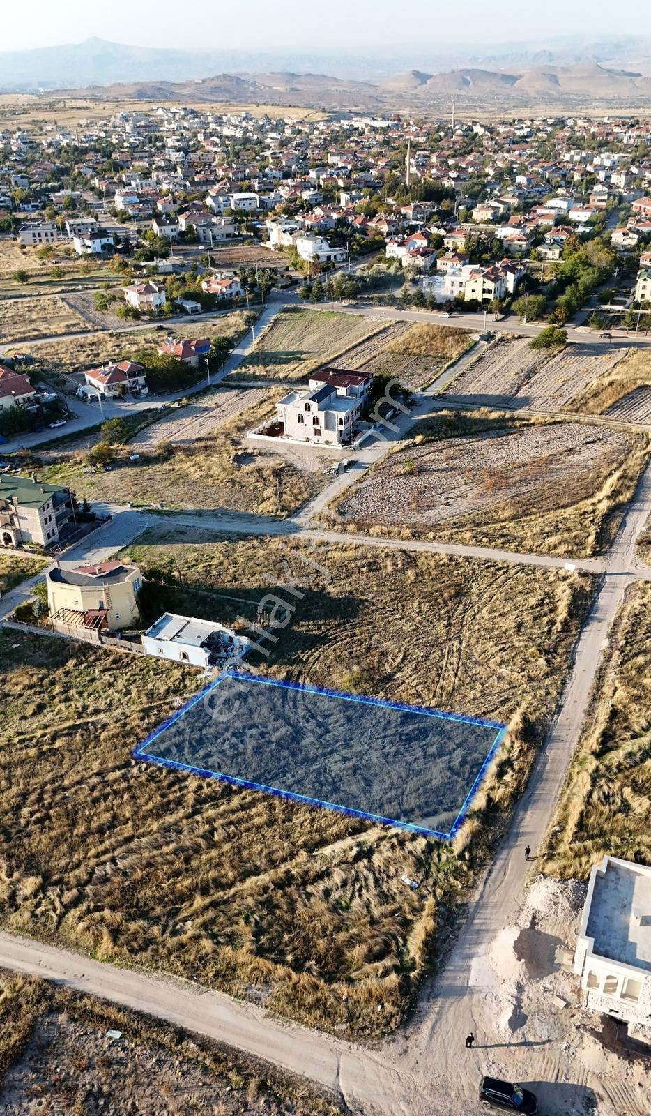 Şanlıbaba Emlak'tan Uçhisar Da Satılık 682 M2 Villa Arsası — fotoğraf 21
