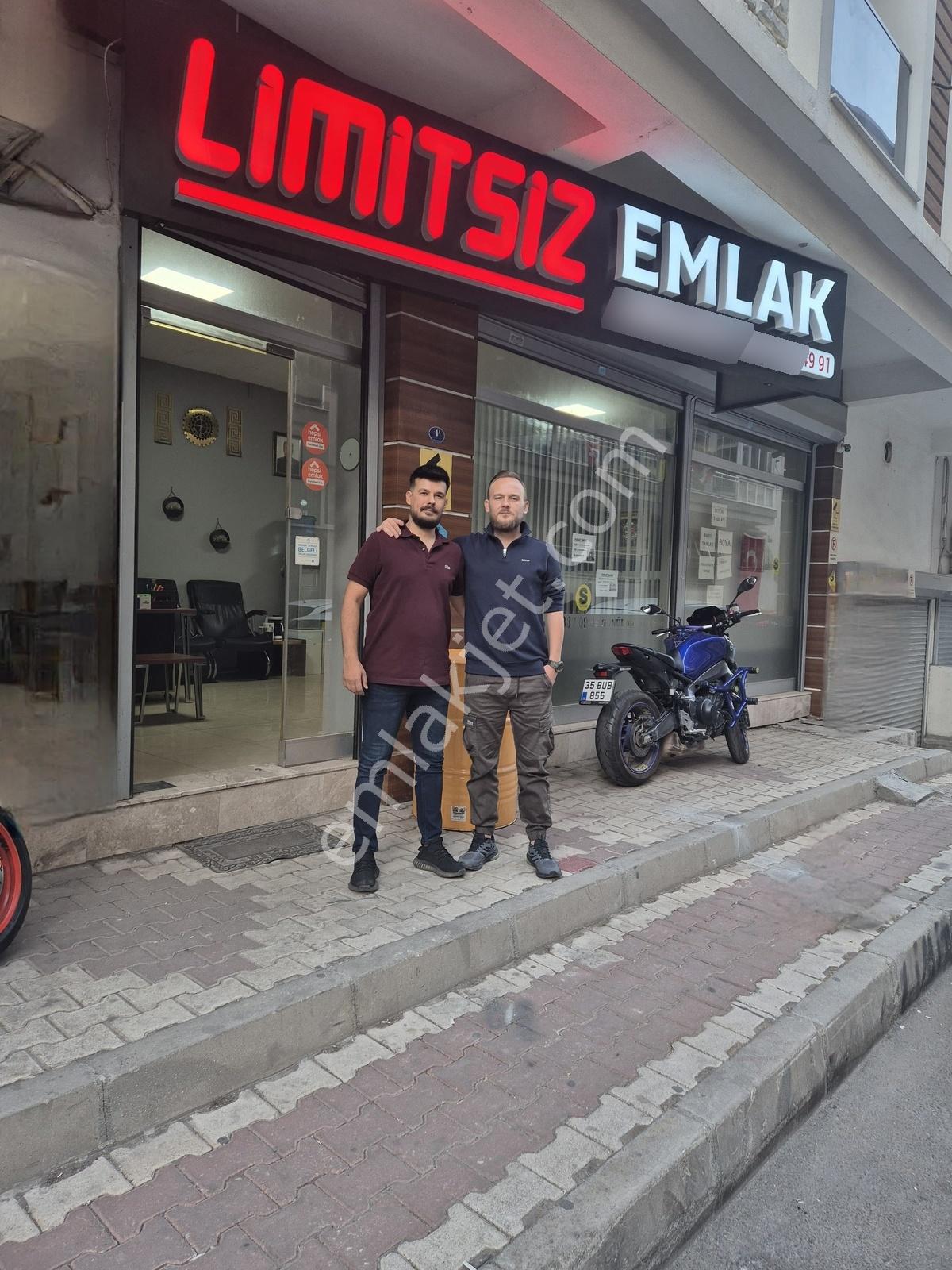 Akhisar Sünnetçilerde | 2537 M2 Zeytinlik | Köy'e 370 Mt Mesafe — fotoğraf 6