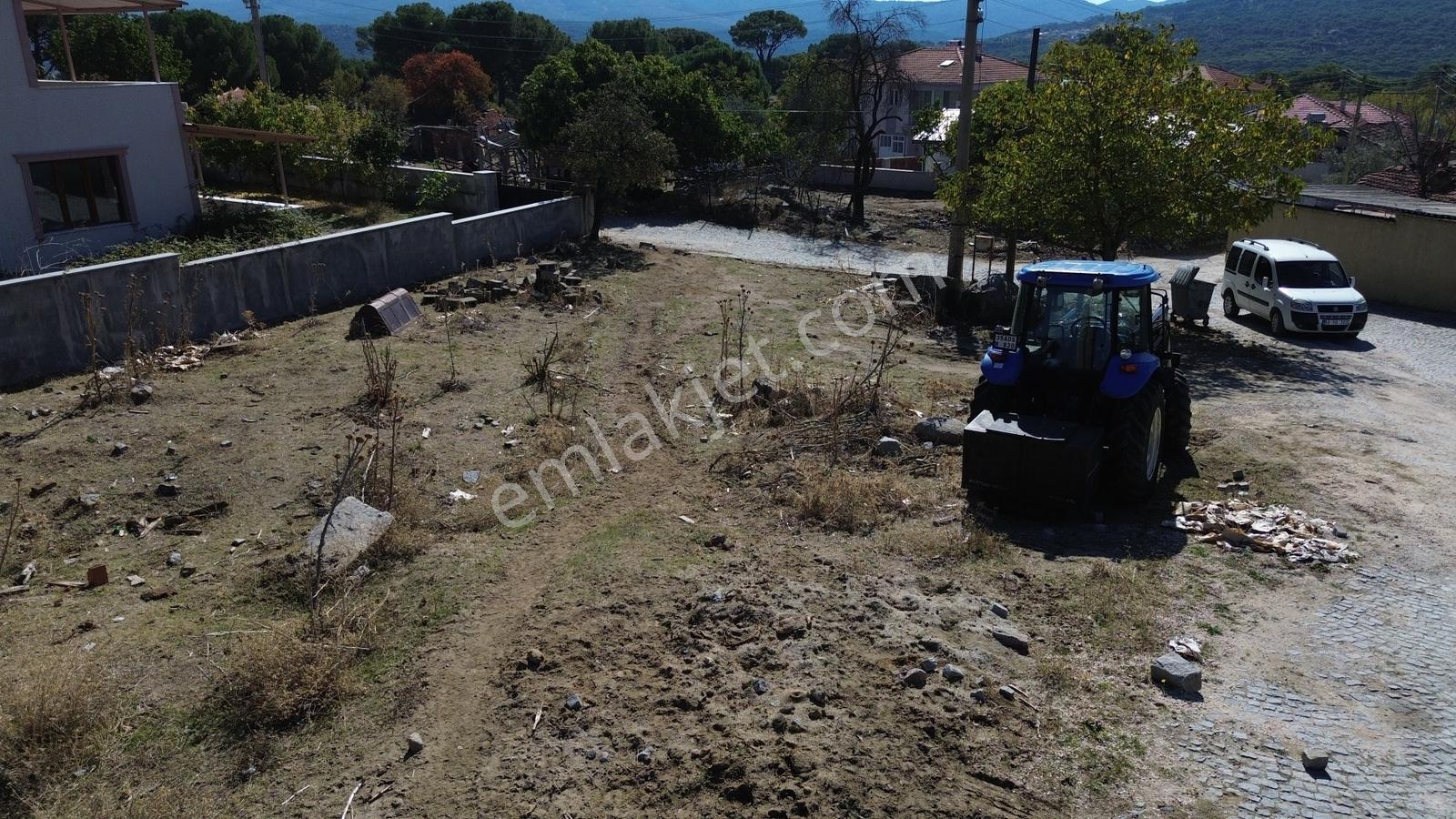 Bergama Kozak Aşağıcuma Mah.'de 432m2 Satılık Konut İmarlı Arsa — fotoğraf 2
