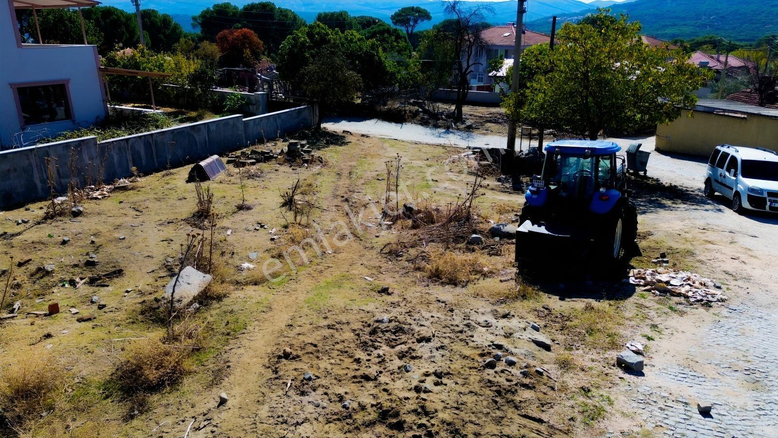 Bergama Kozak Aşağıcuma Mah.'de 432m2 Satılık Konut İmarlı Arsa — fotoğraf 3