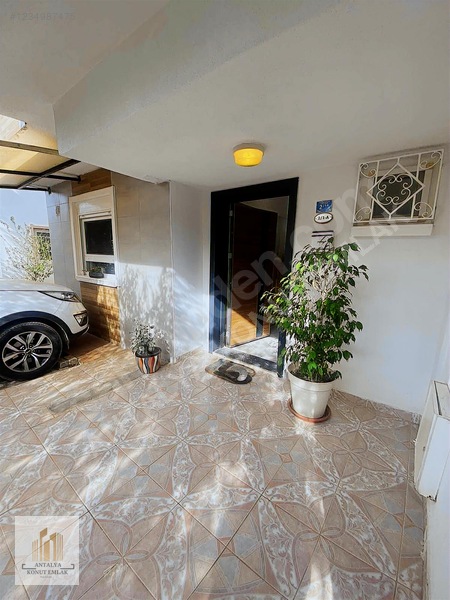 Altıntaş Satılık Villa Havuzlu Site İçerisinde — fotoğraf 2