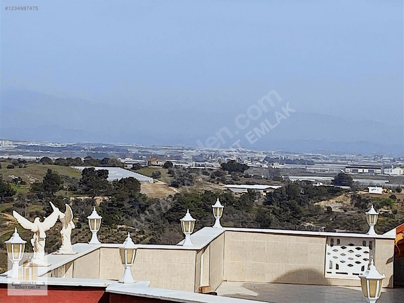 Altıntaş Satılık Villa Havuzlu Site İçerisinde — fotoğraf 5
