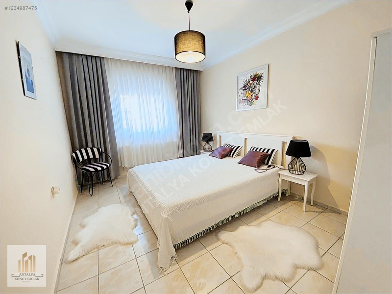 Altıntaş Satılık Villa Havuzlu Site İçerisinde — fotoğraf 13