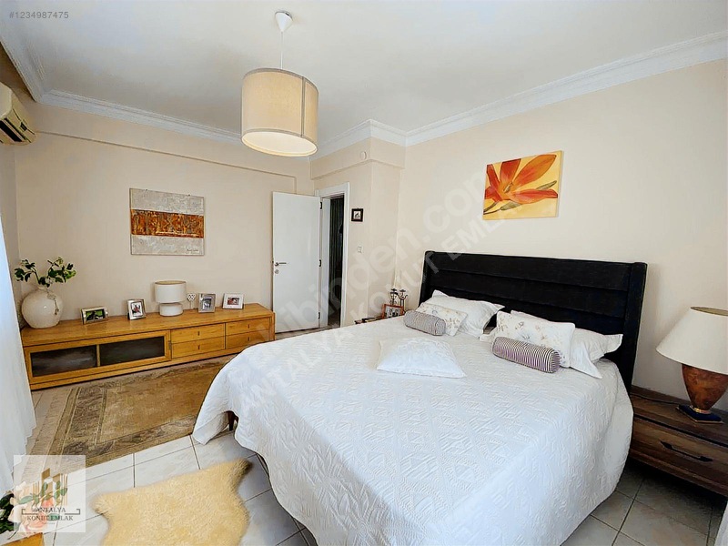 Altıntaş Satılık Villa Havuzlu Site İçerisinde — fotoğraf 16