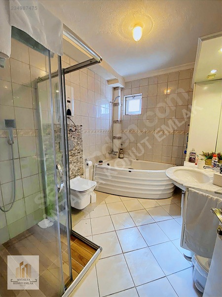 Altıntaş Satılık Villa Havuzlu Site İçerisinde — fotoğraf 20