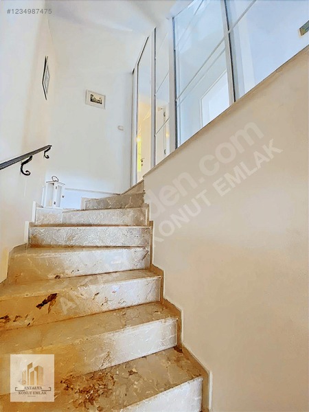 Altıntaş Satılık Villa Havuzlu Site İçerisinde — fotoğraf 22